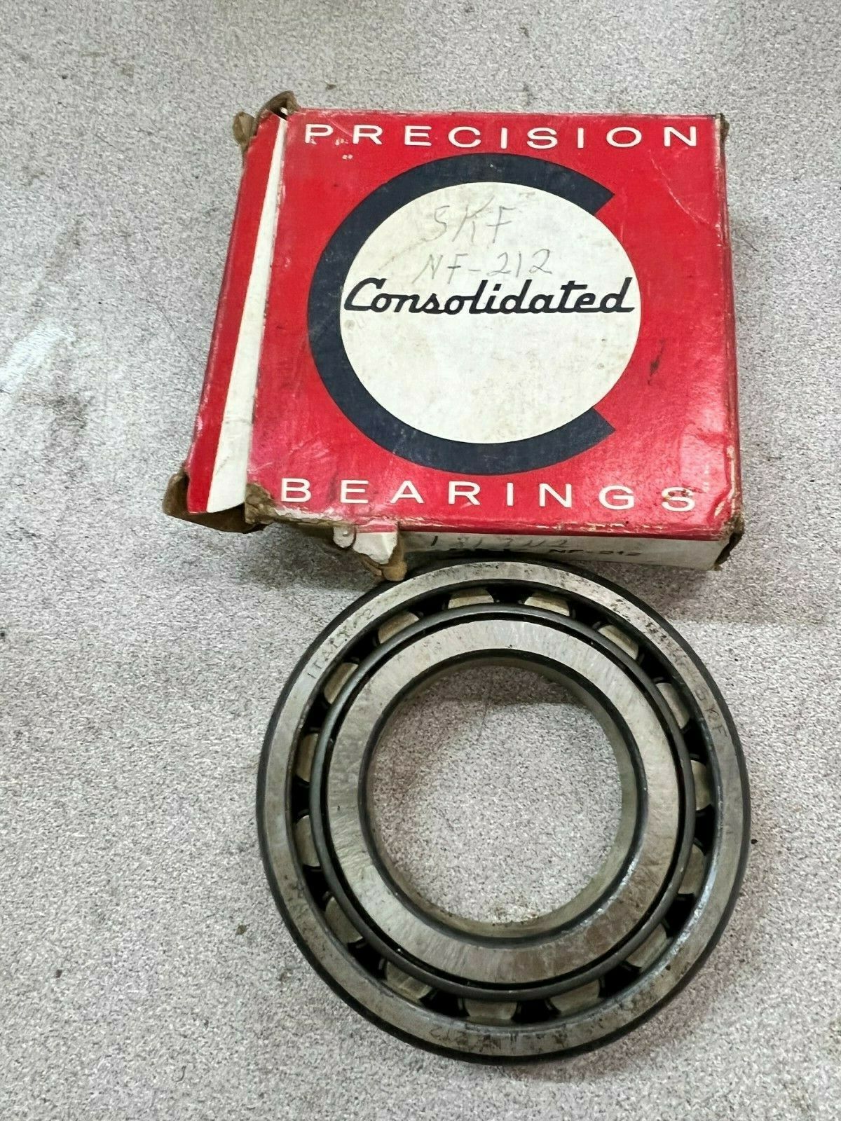 NEW IN BOX CONSOLIDATED/SKF CYLINDRICAL ROLLER BEARING NF-212