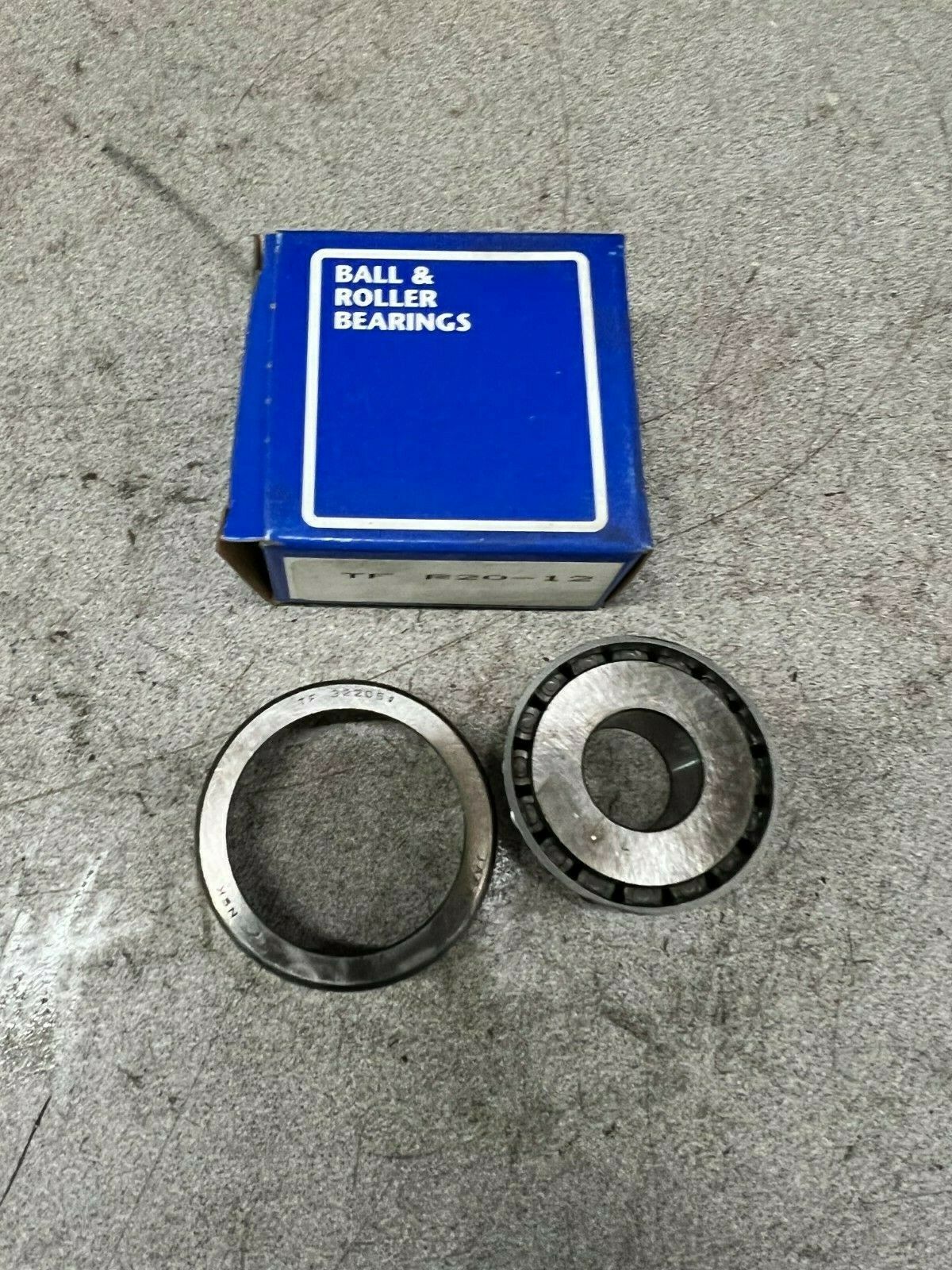 NEW IN BOX NSK TF R20-12 TF 32205 BEARING RACE 32205