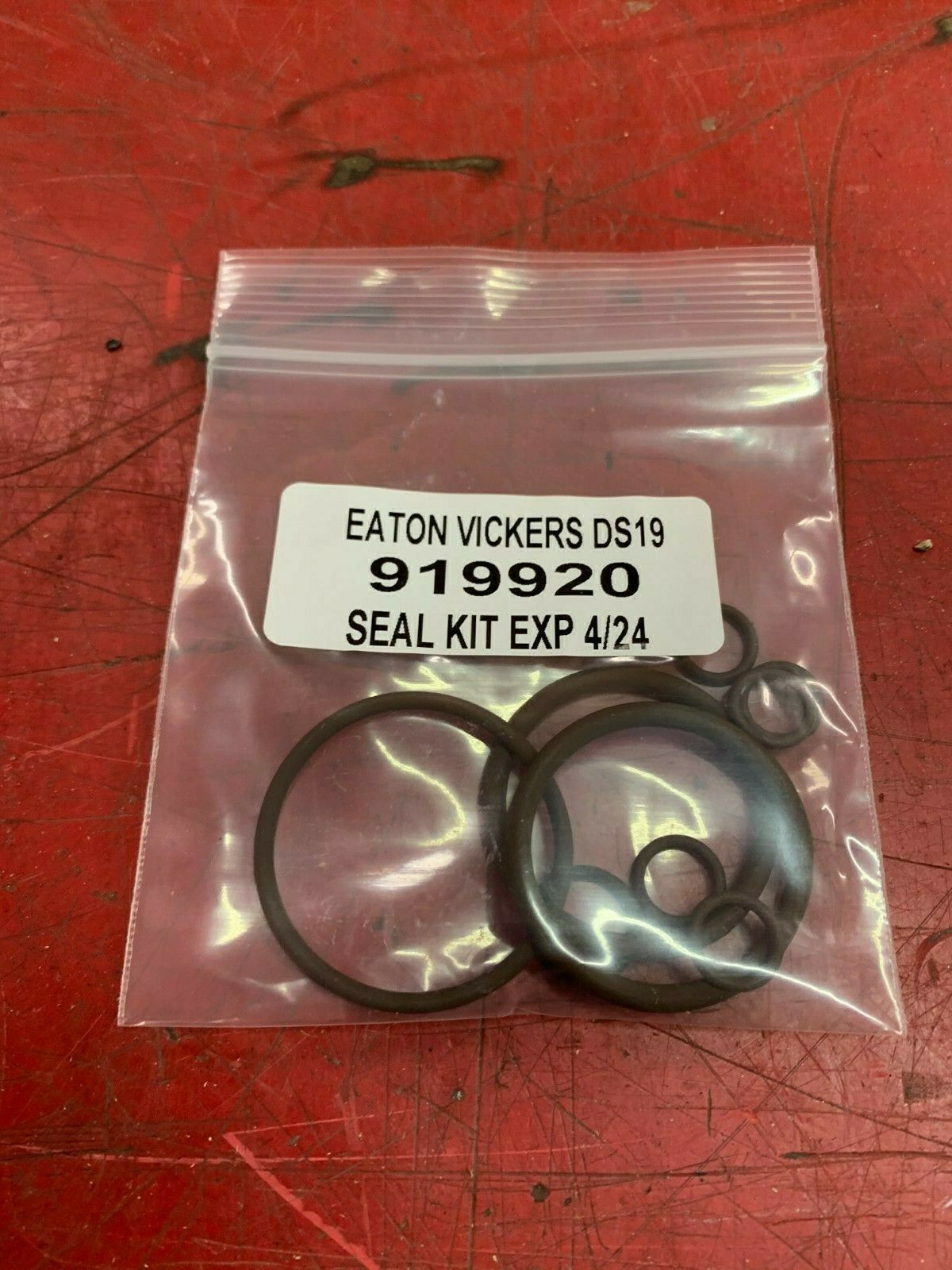 NEW IN PACKAGE VICKERS SEAL KIT 919920