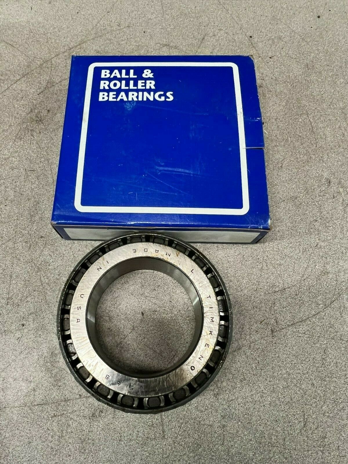 NEW IN BOX TIMKEN ROLLER BEARING  568