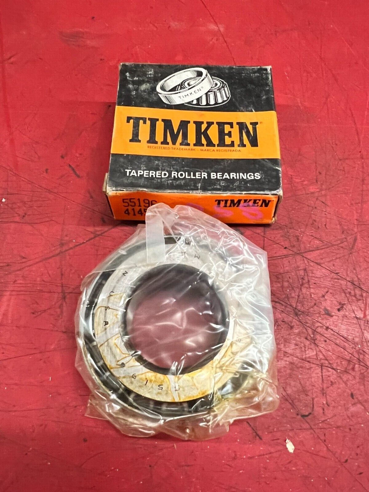 NEW IN BOX TIMKEN ROLLER BEARING 55196