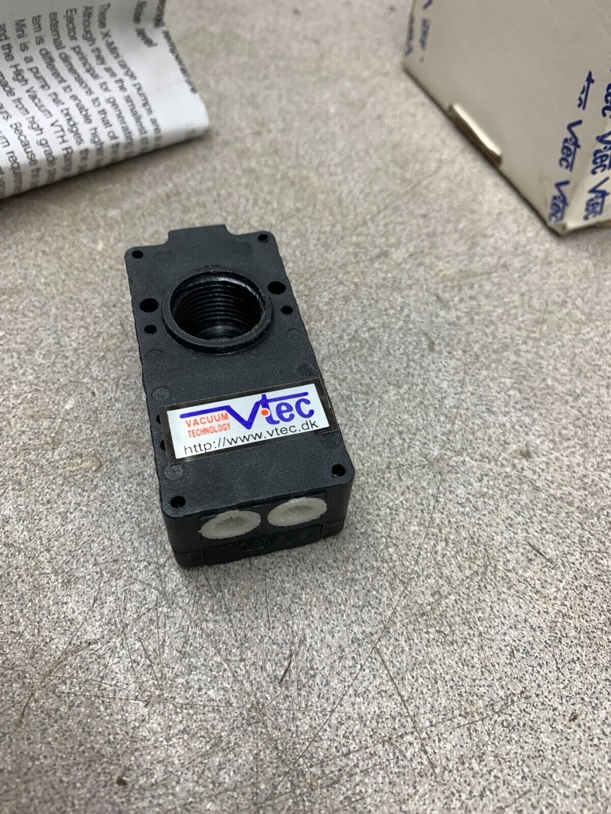 NEW IN BOX VTEC Mini Vacuum Pump VTX10-B