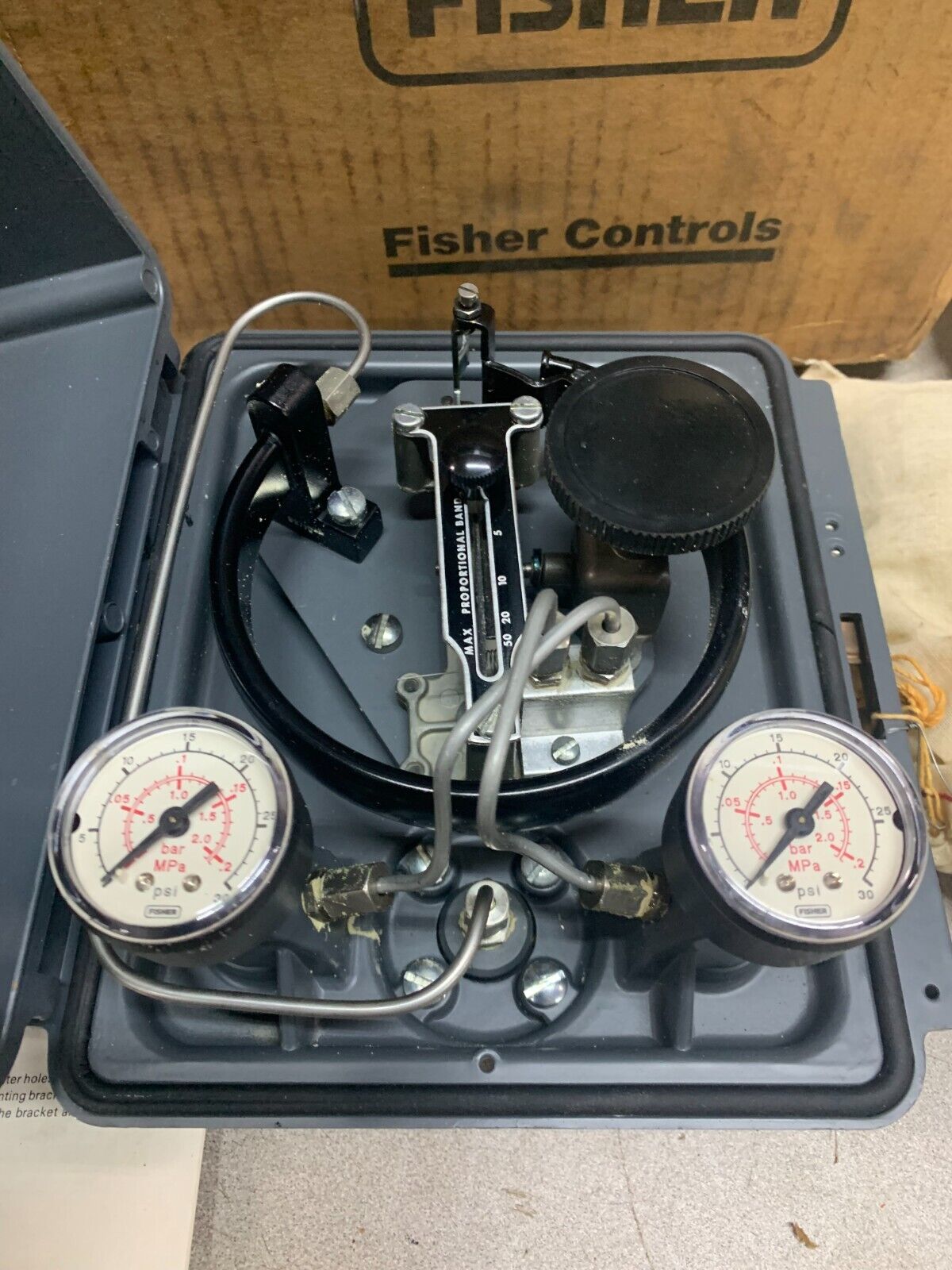 NEW IN BOX FISHER WIZARD PRESSURE CONTROLLER 4100ZR