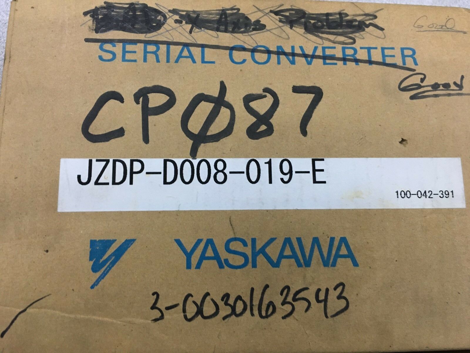 NEW IN BOX YASKAWA SERIAL CONVERTER JZDP-D008-019-E