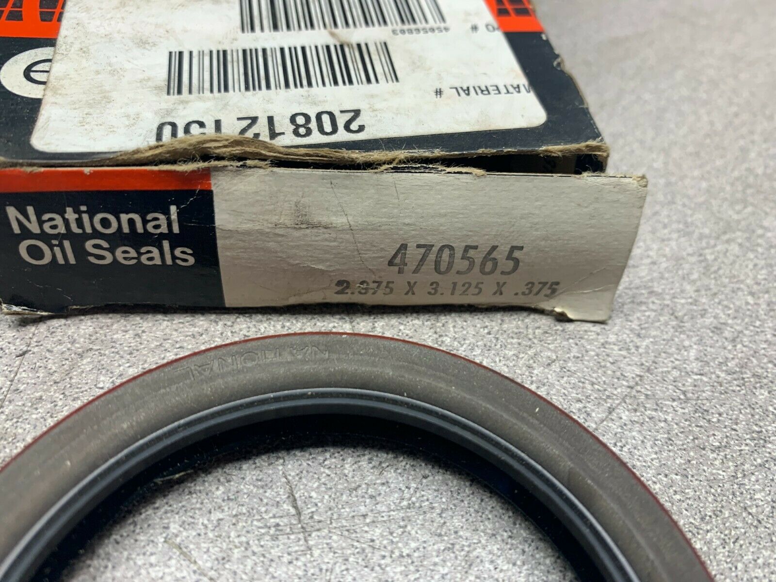 LOT OF 2 NEW IN BOX NATIONAL OILSEAL 470565