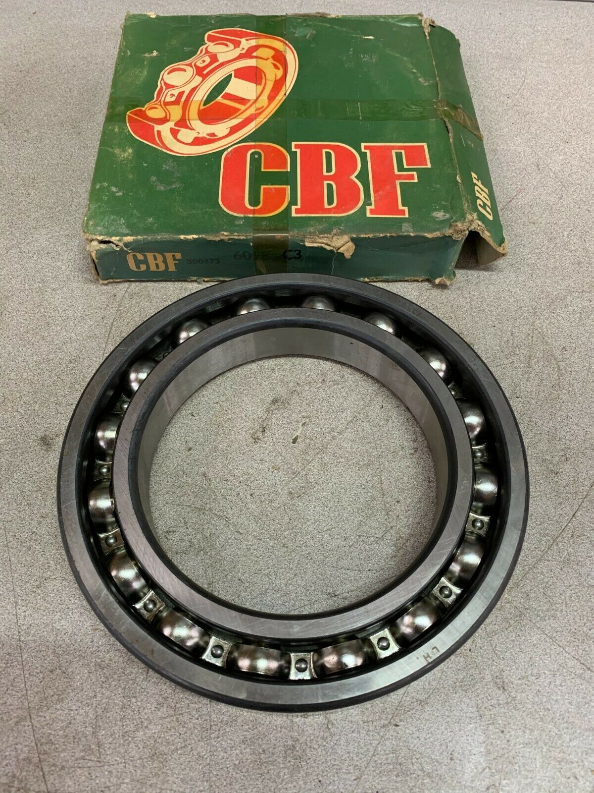 NEW IN BOX CBF ROLLER BEARING 6028 C3