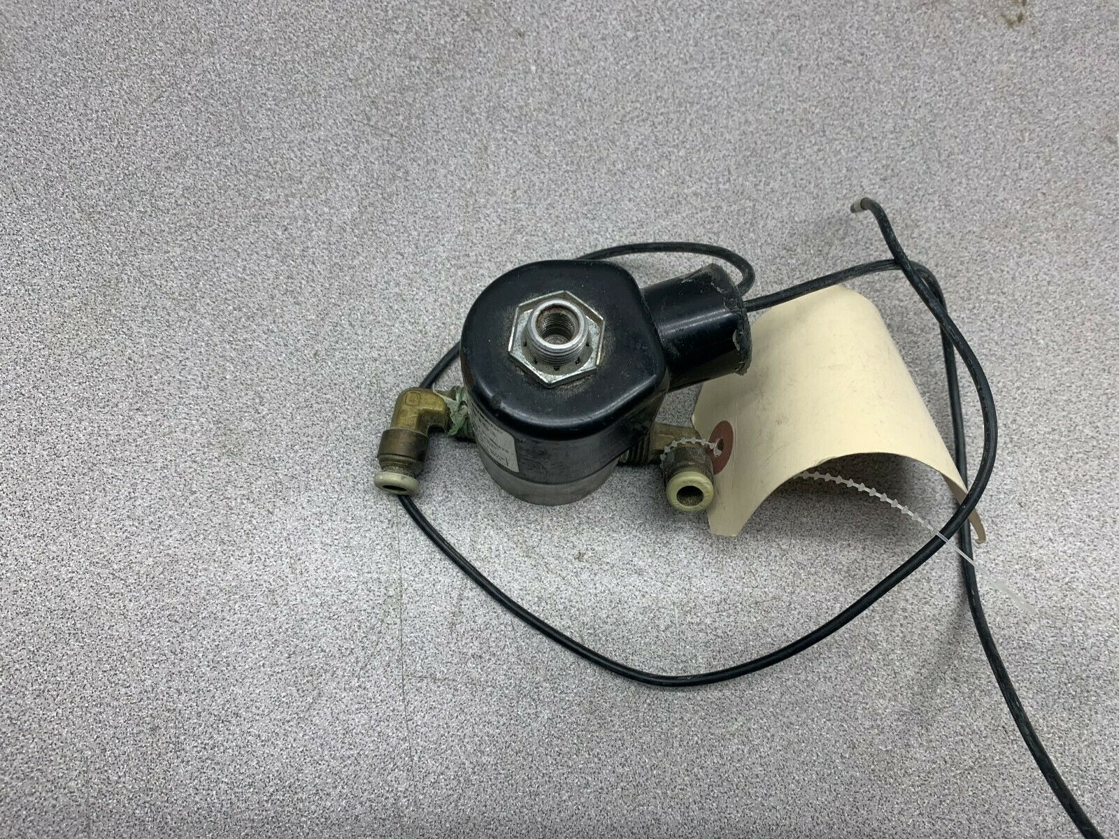 NEW NO BOX PARKER VALVE G4114-0153