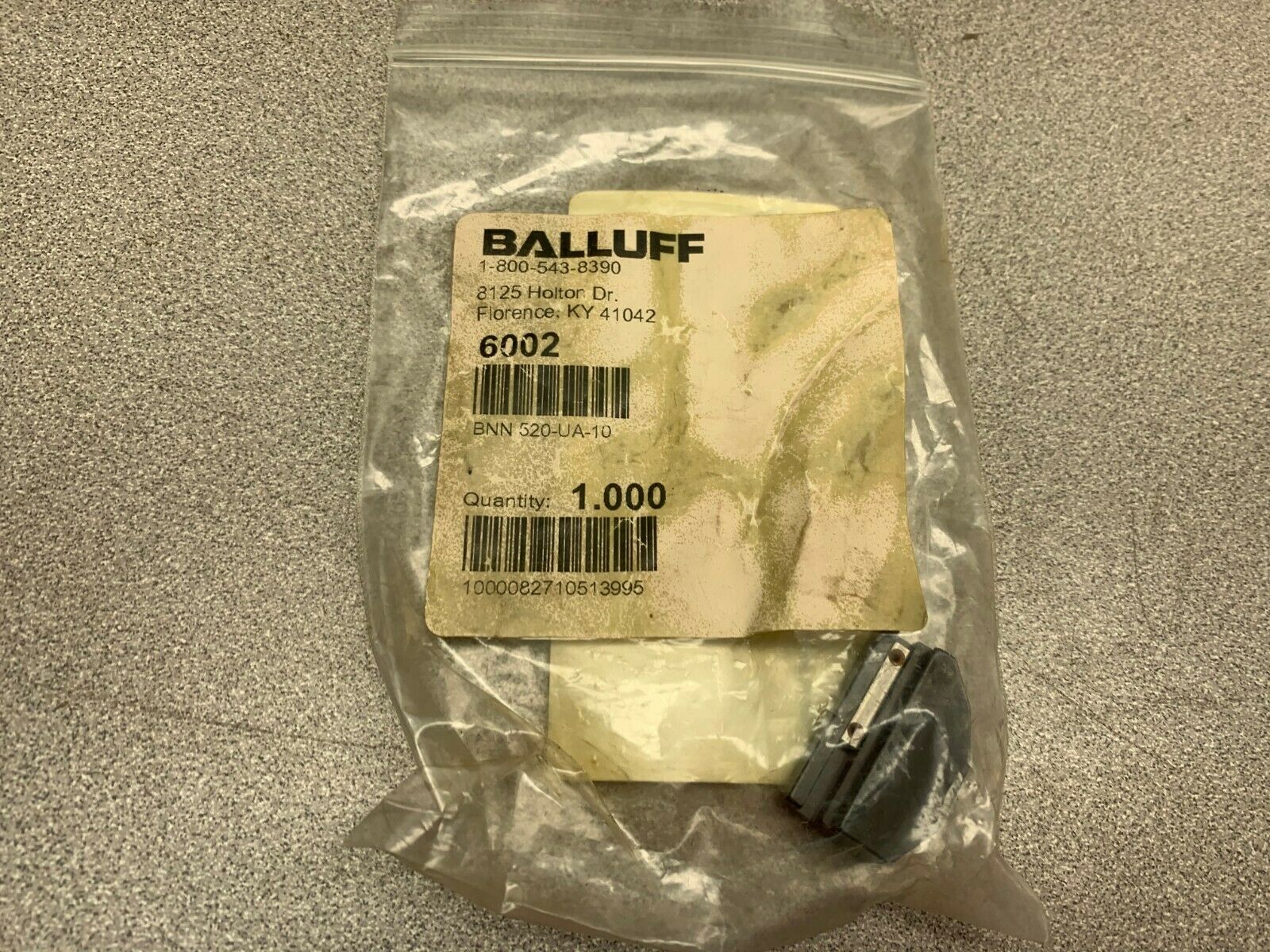 NEW IN BAG BALLUFF PART BNN520-UA-10