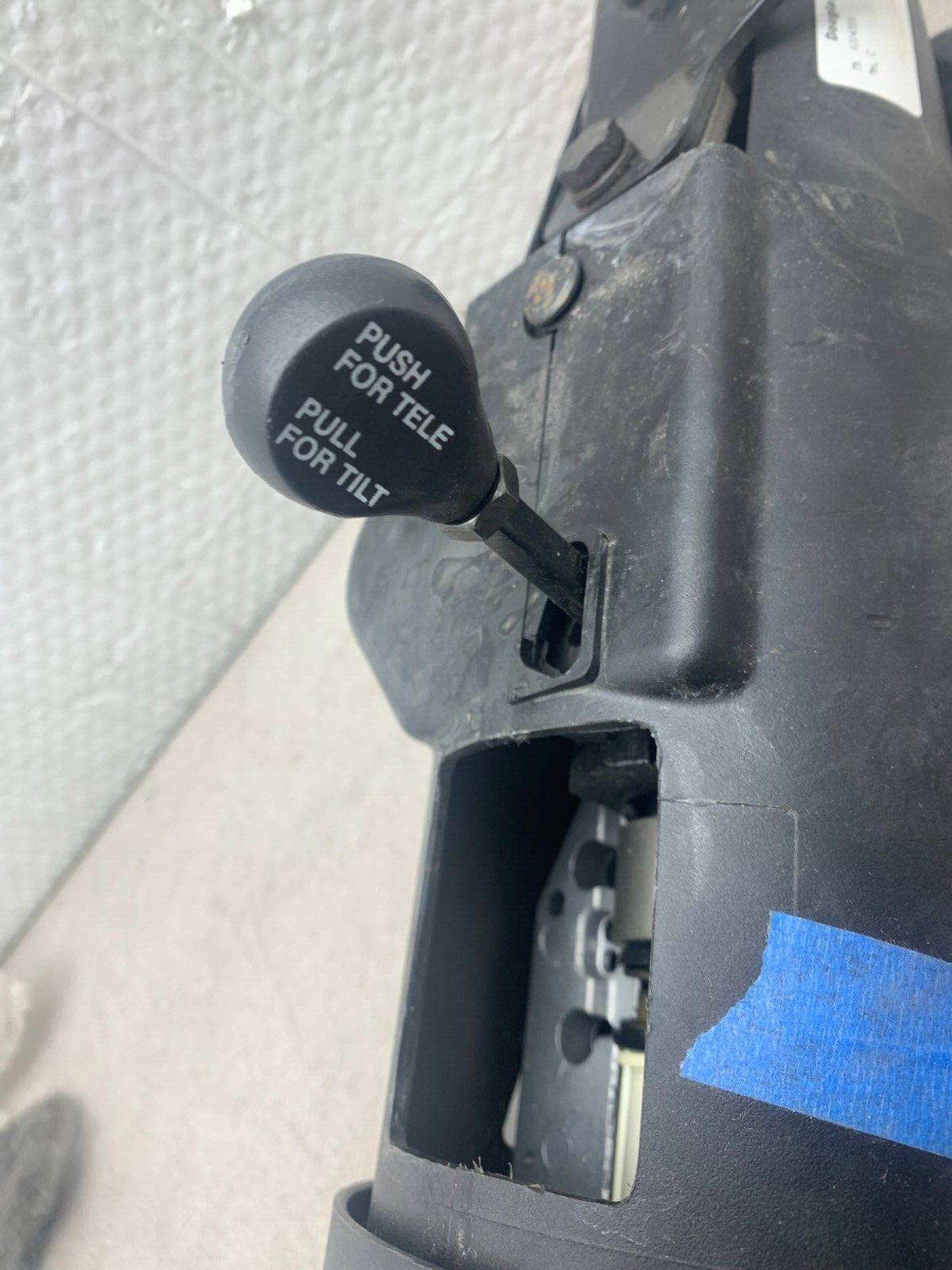 NEW OLD STOCK DOUGLAS AUTOTECH PART 9204355