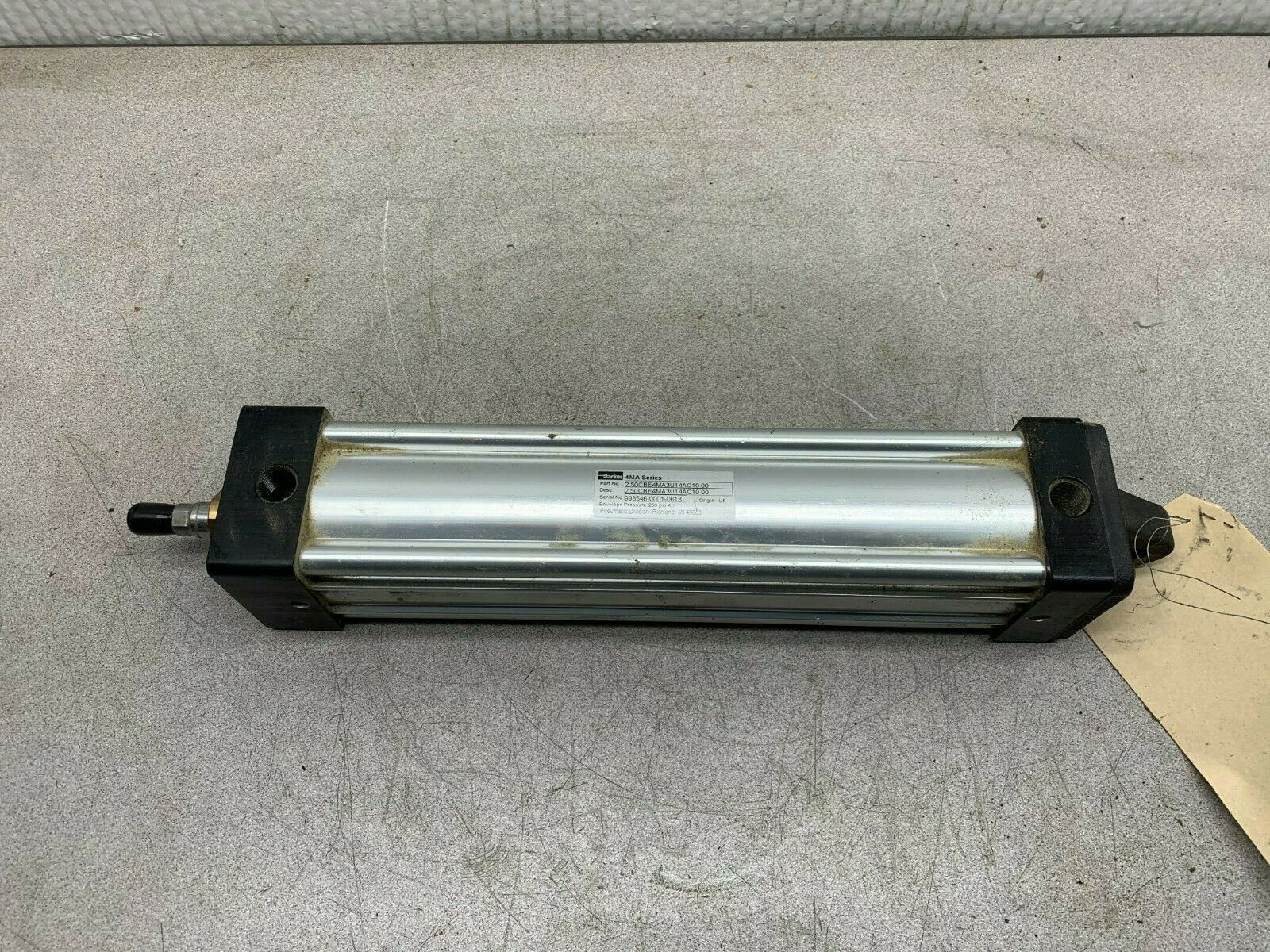 NEW PARKER PNEUMATIC CYLINDER 2.50CBE4MA3U14AC10.00