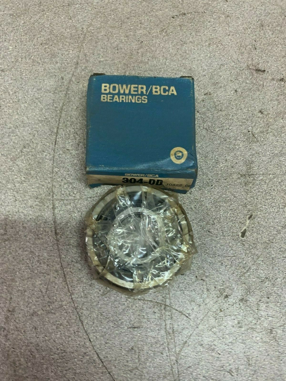 NEW IN BOX BOWER ROLLER BEARING 304-DD