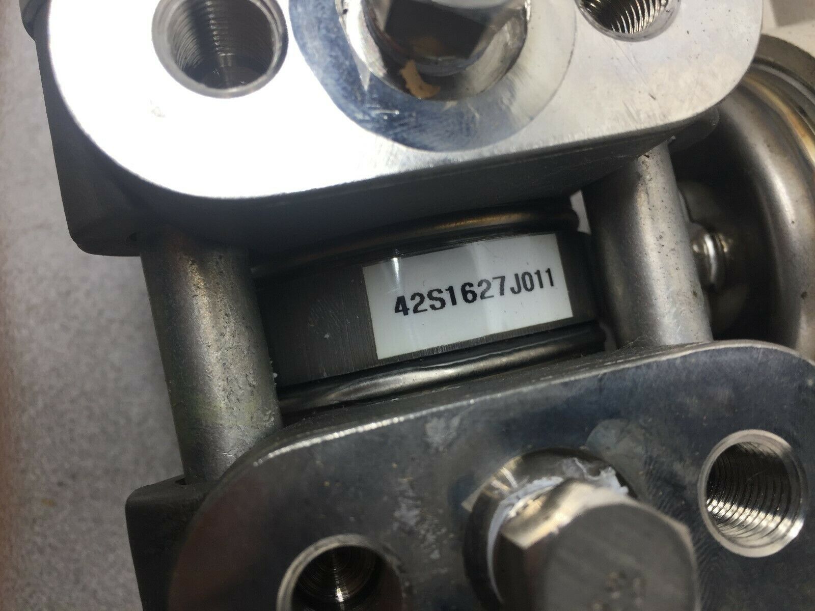 NEW NO BOX ABB KENT TAYLOR 600PSI 5-30 IN H20 PRESSURE TRANSMITTER 42S1627J011