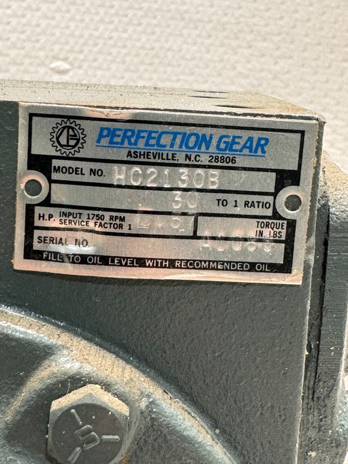 NEW NO BOX PERFECTION GEAR 30:1 RATIO SPEED REDUCER HC2130B