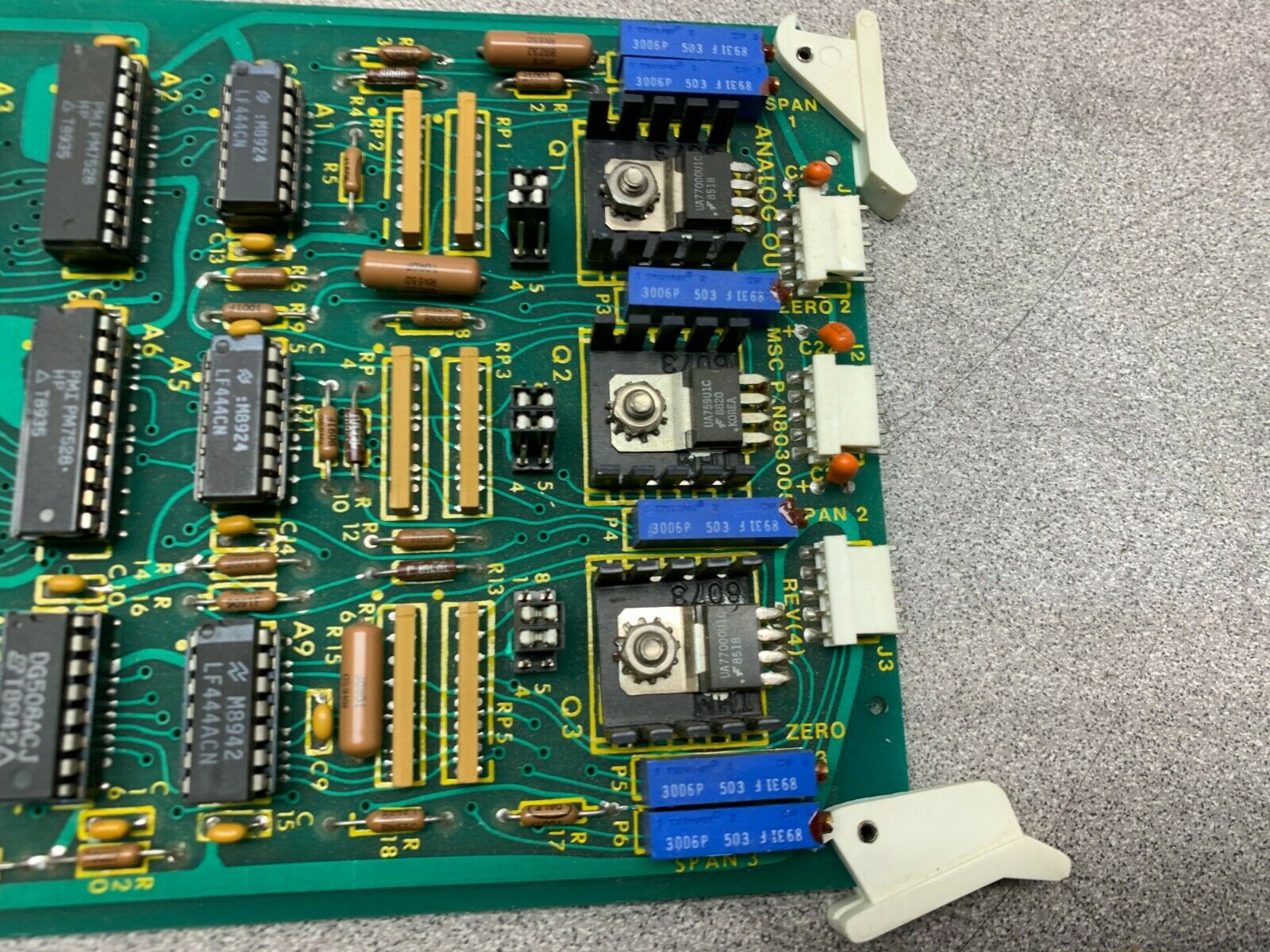 NEW NO BOX MSC ANALOG OUT BOARD 803005