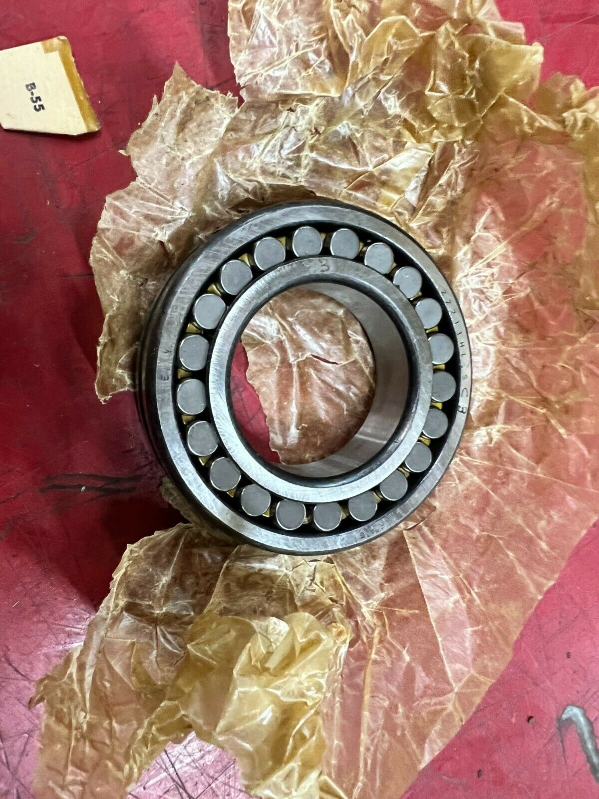 NEW NO BOX FAG ROLLER BEARING 22211HL.SC3