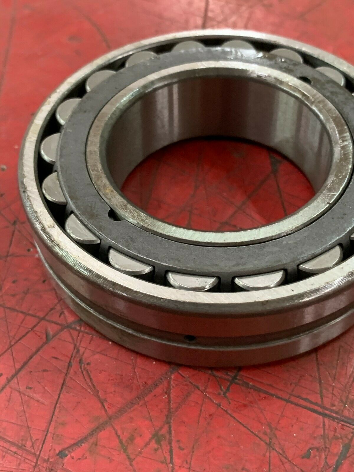 NEW NO BOX TORRINGTON CROLLER BEARING 22210 CJ W33