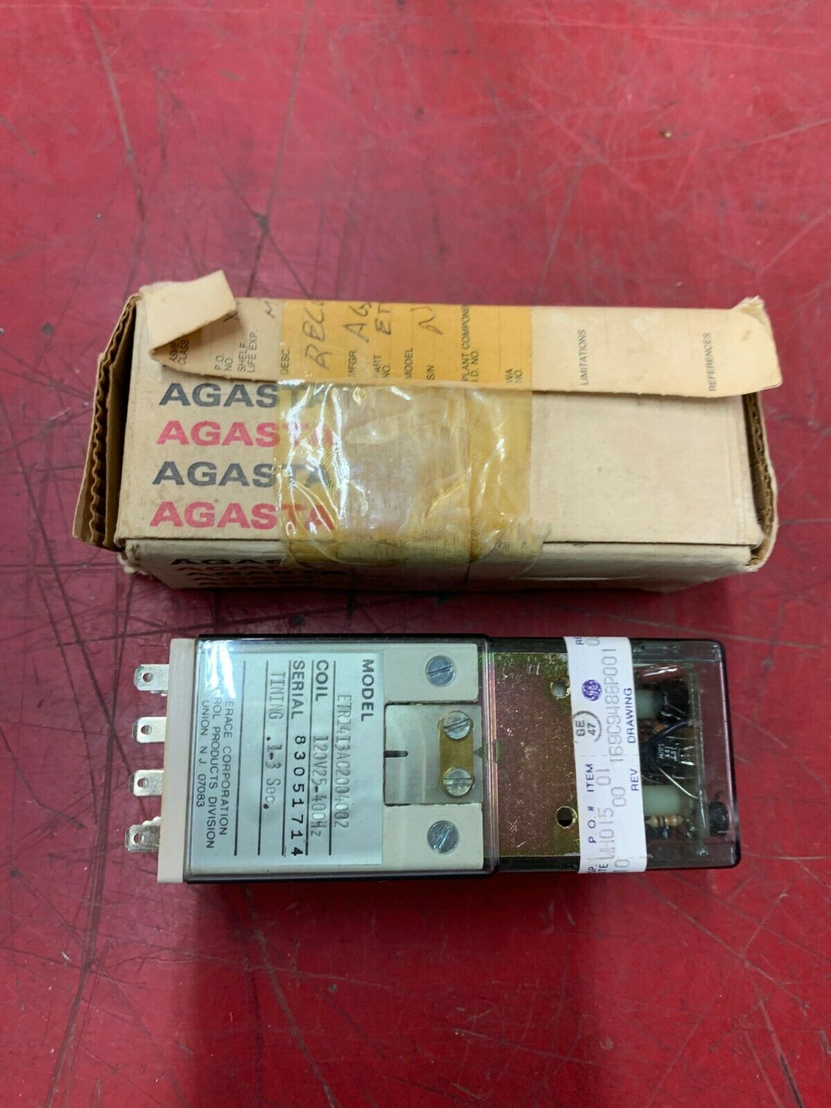 NEW IN BOX AGASTAT .1-3 SEC TIMING RELAY ETR14I3AC2004002