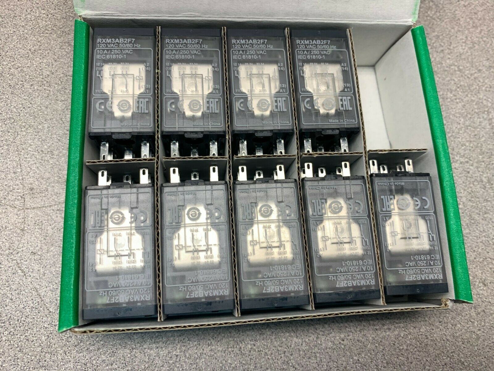 BOX OF 9 NEW IN BOX SCHNEIDER ELECTRIC RELAY RXM3AB2F7