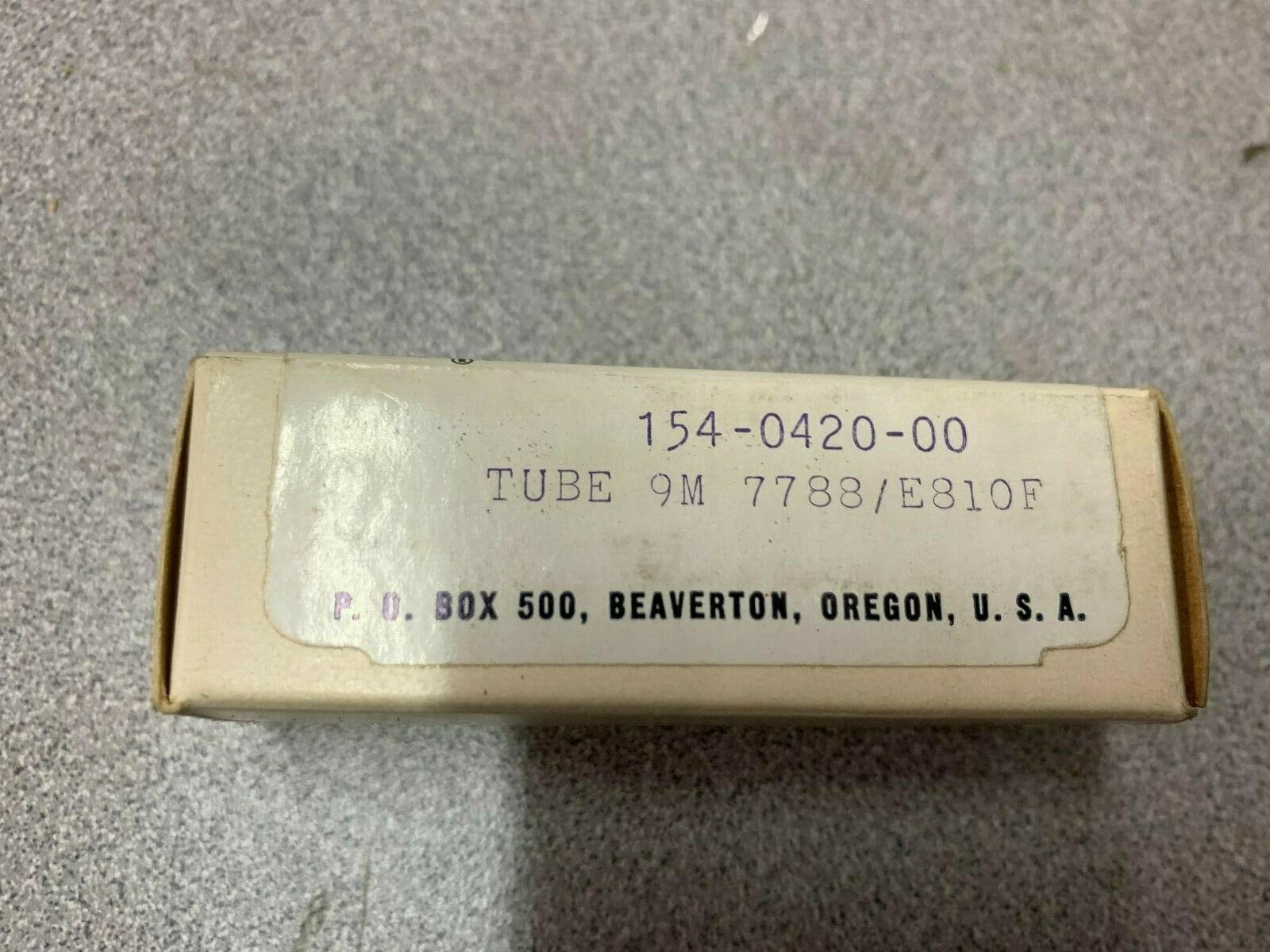 NEW IN BOX TEKTRONIX VACUUM TUBE 154-0420-00