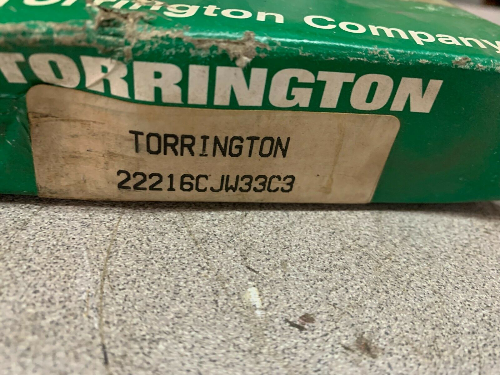 NEW IN BOX TORRINGTON ROLLER BEARING 22216CJW33C3