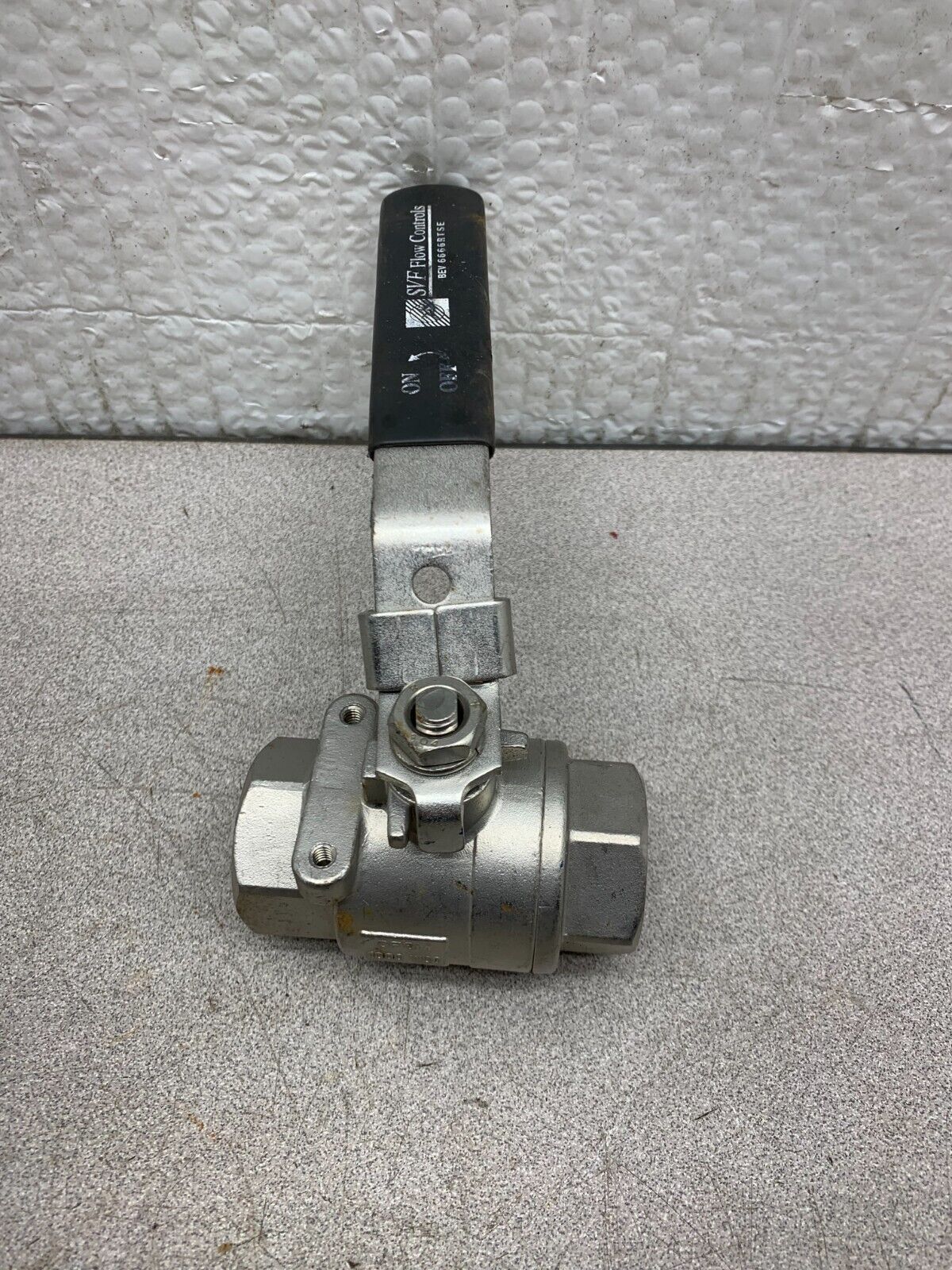 NEW SVF FLOW CONTROLS 1" BEV 6666RTSE STAINLESS BALL VALVE CF8M 1000 WOG