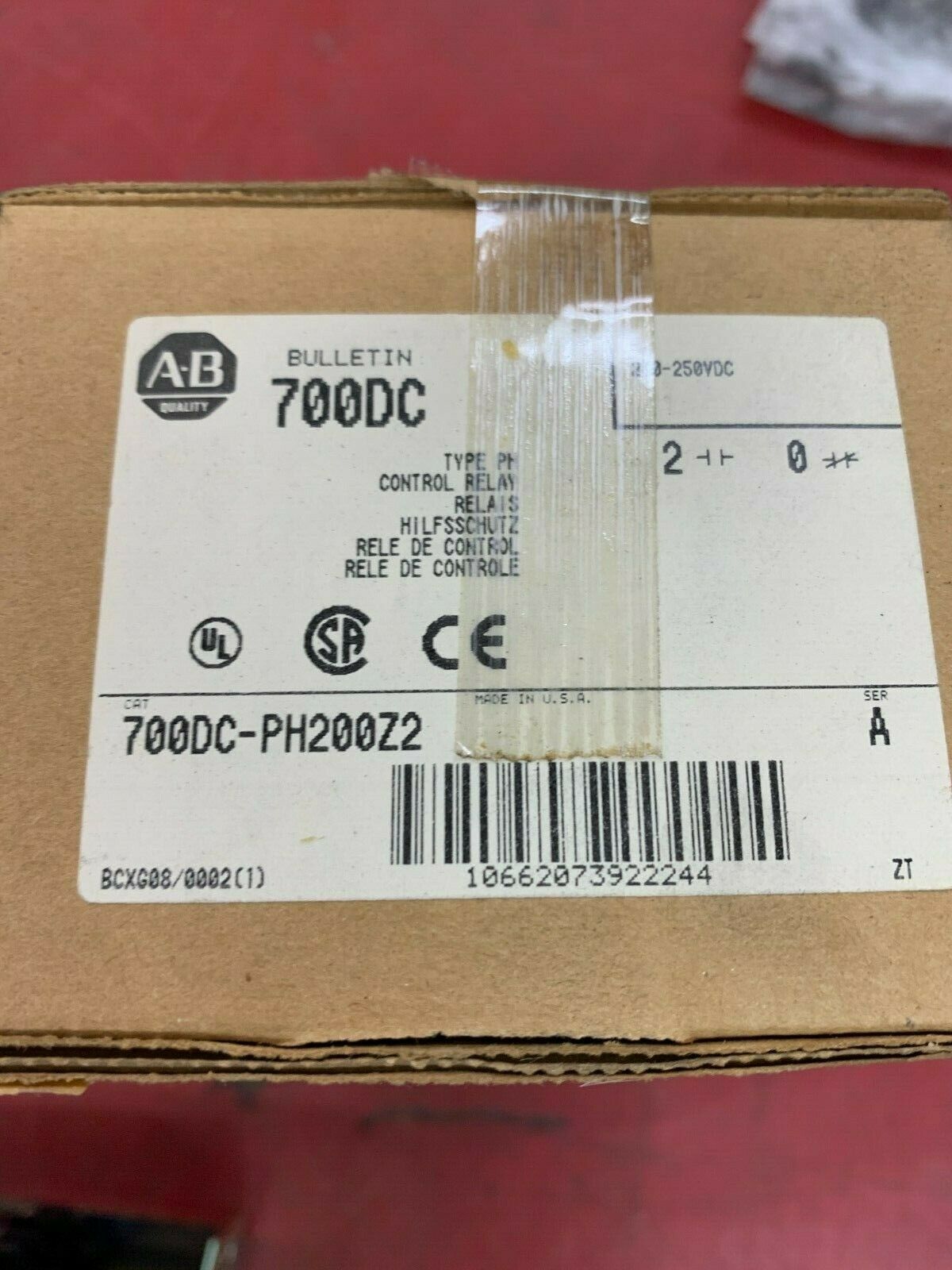 NEW IN BOX ALLEN BRADLEY RELAY 700DC-PH200Z2 SERIES A