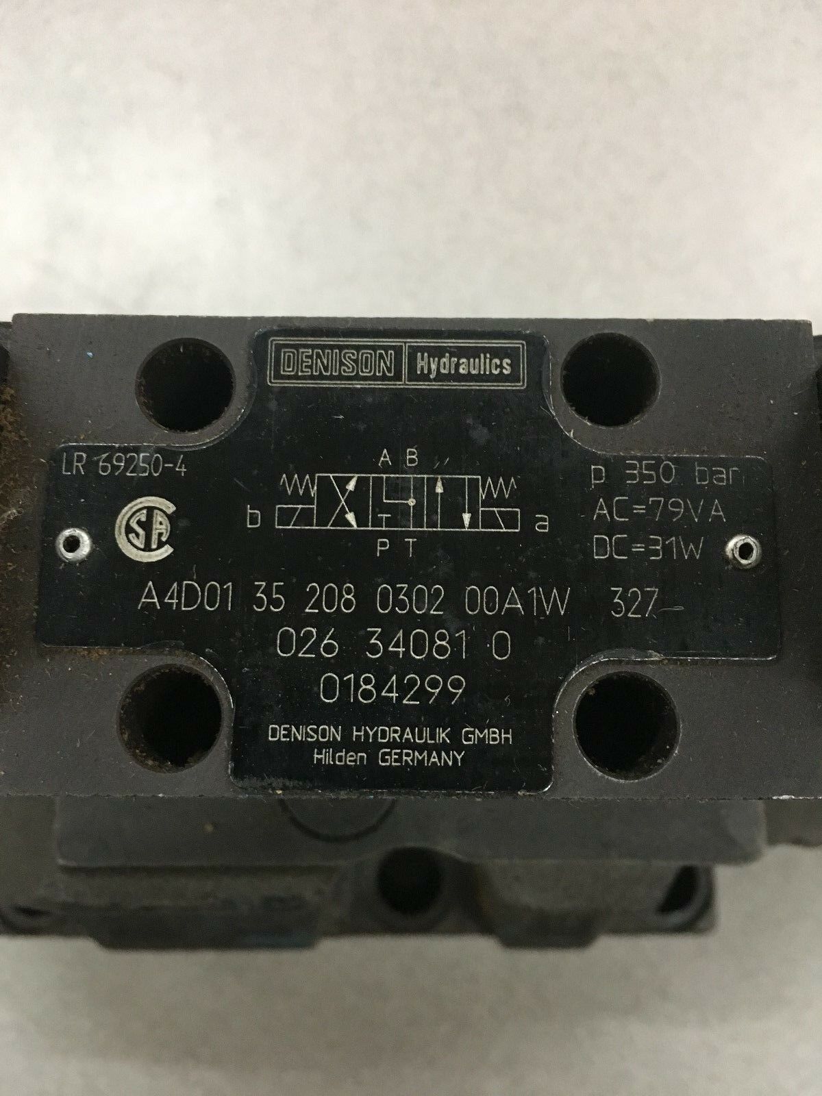 NEW NO BOX DENISON HYDRAULIC VALVE A4D0135208030200A1W327