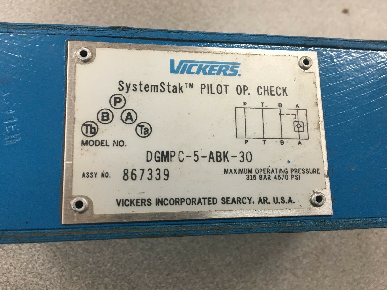 NEW NO BOX VICKERS 867339 SYSTEMSTAK PILOT OP. CHECK VALVE DGMPC-5-ABK-30