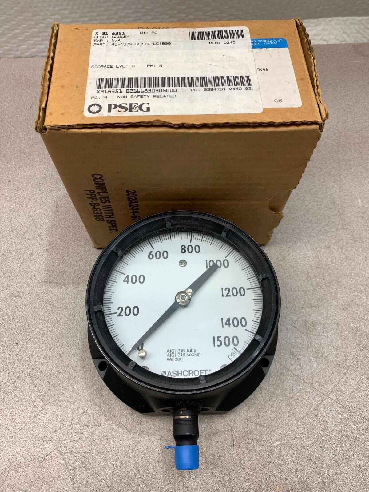 NEW ASHCROFT DURAGAUGE 0-1500PSI. PRESSURE GAUGE 45 1379 SS 02L 1500#