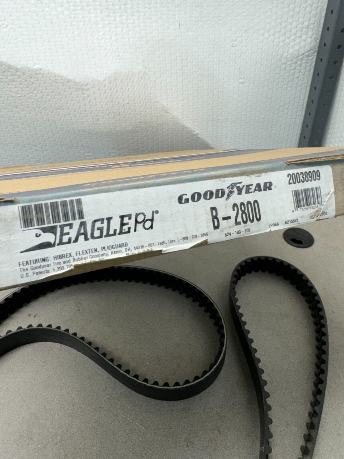 NEW IN BOX GOODYEAR EAGLEPD SILENTSYNC SYNCHRONOUS BELT B-2800