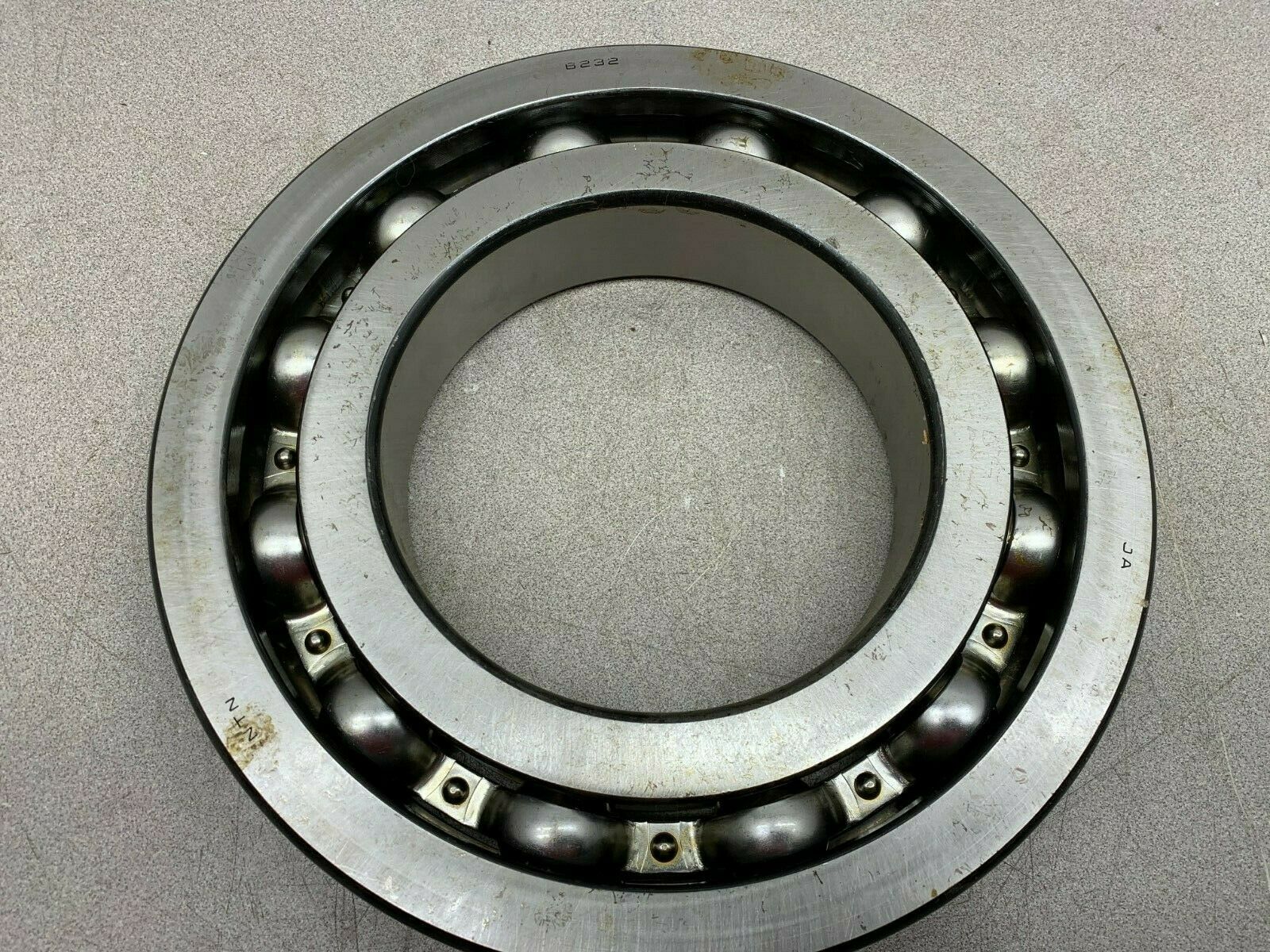 NEW NO BOX NTN ROLLER BEARING 6232