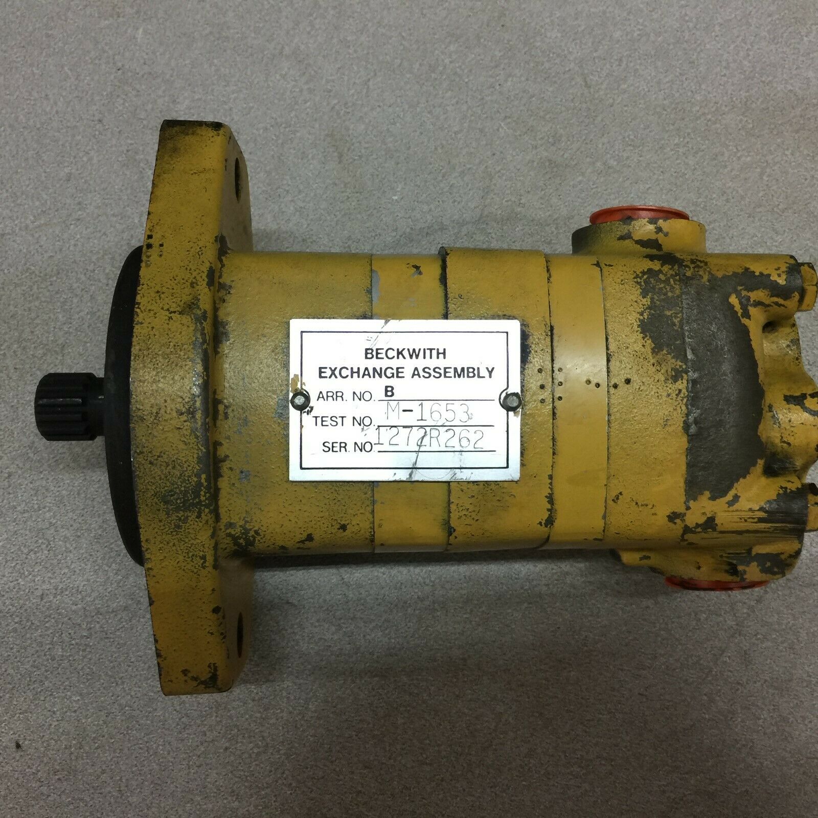 USED BECKWITH HYDRAULIC PUMP M-1653 / 1272R262