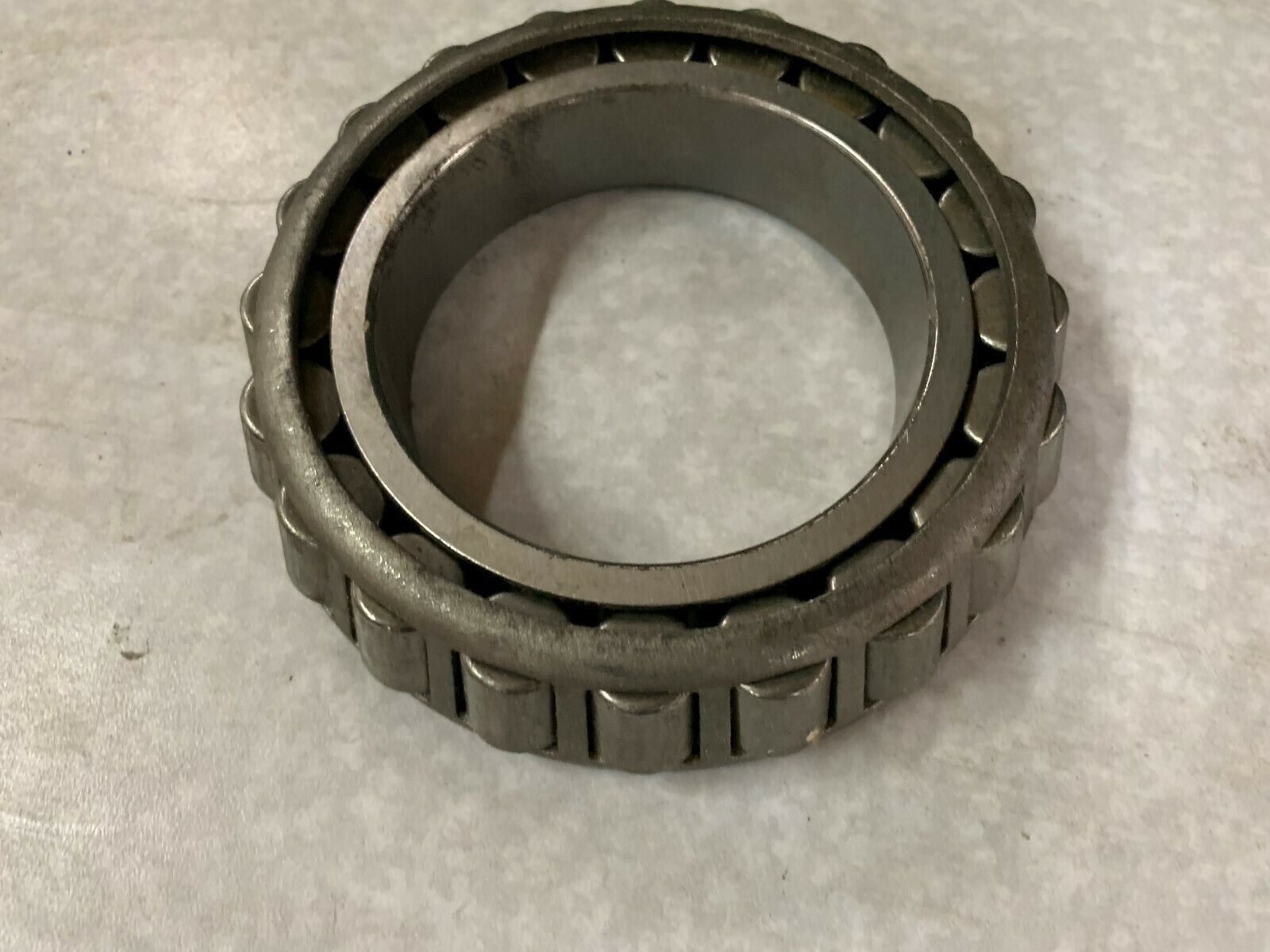 NEW NO BOX GNUTTI ROLLER BEARING WITH RACE 30215A