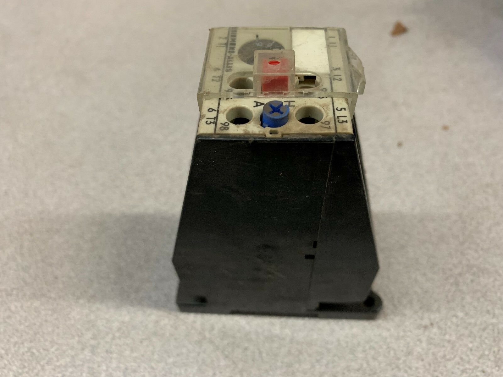 USED SIEMENS RELAY ORL000