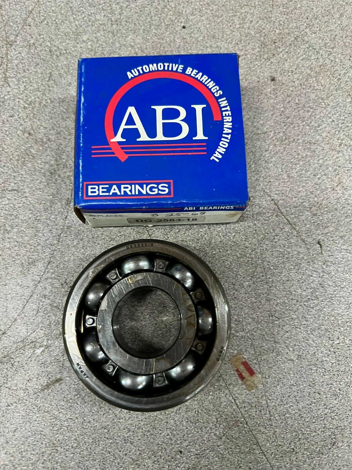 NEW IN BOX ABI/KOYO DG256318 ROLLER BEARING DG-2563-18