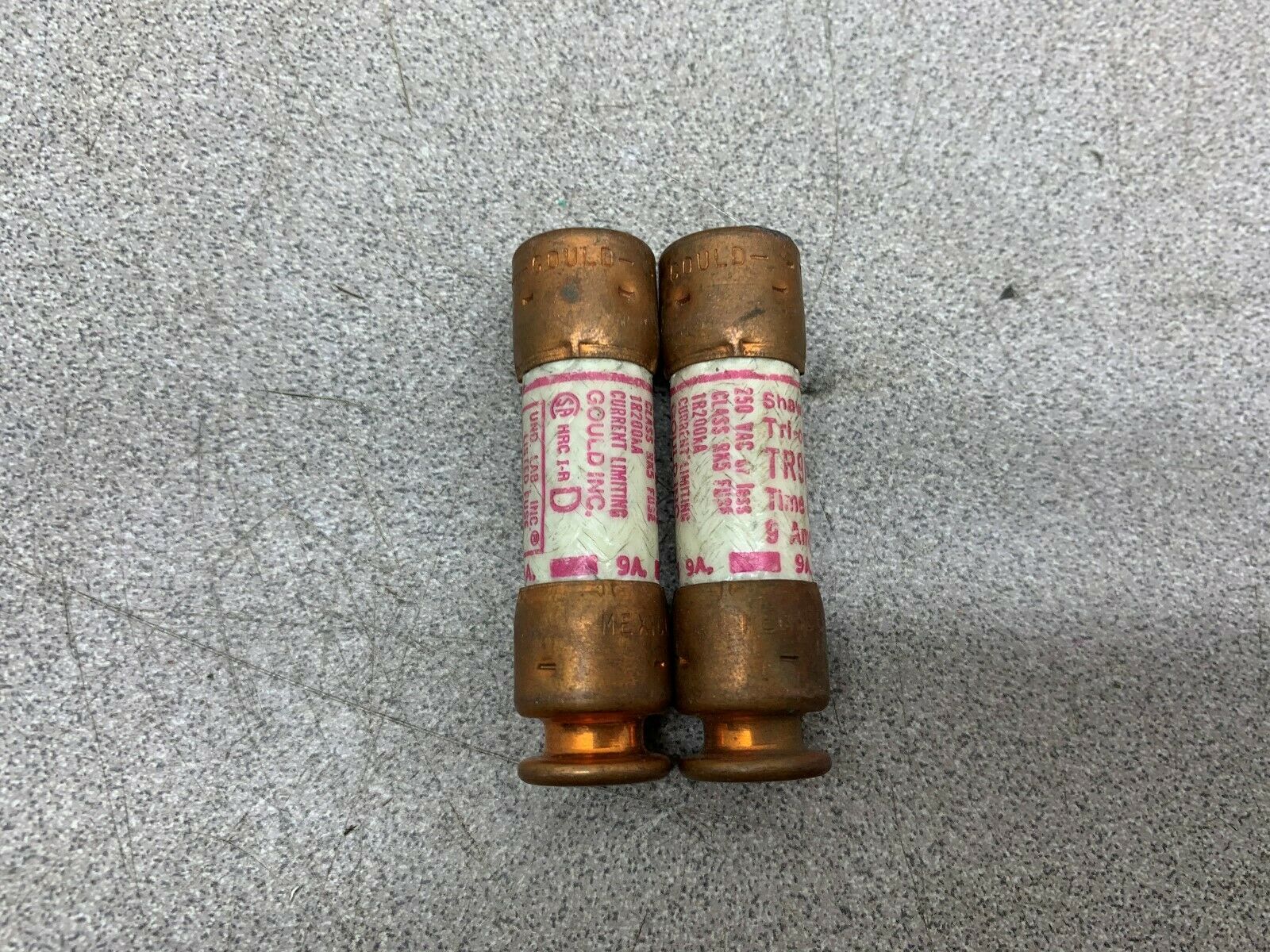 LOT OF 2  NEW NO BOX SHAWMUT FUSE TR9R