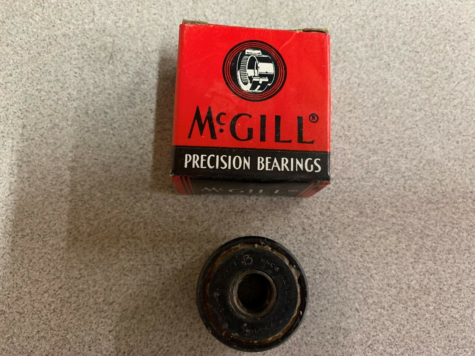 NEW IN BOX MCGILL BEARING CYR 1 1/4S