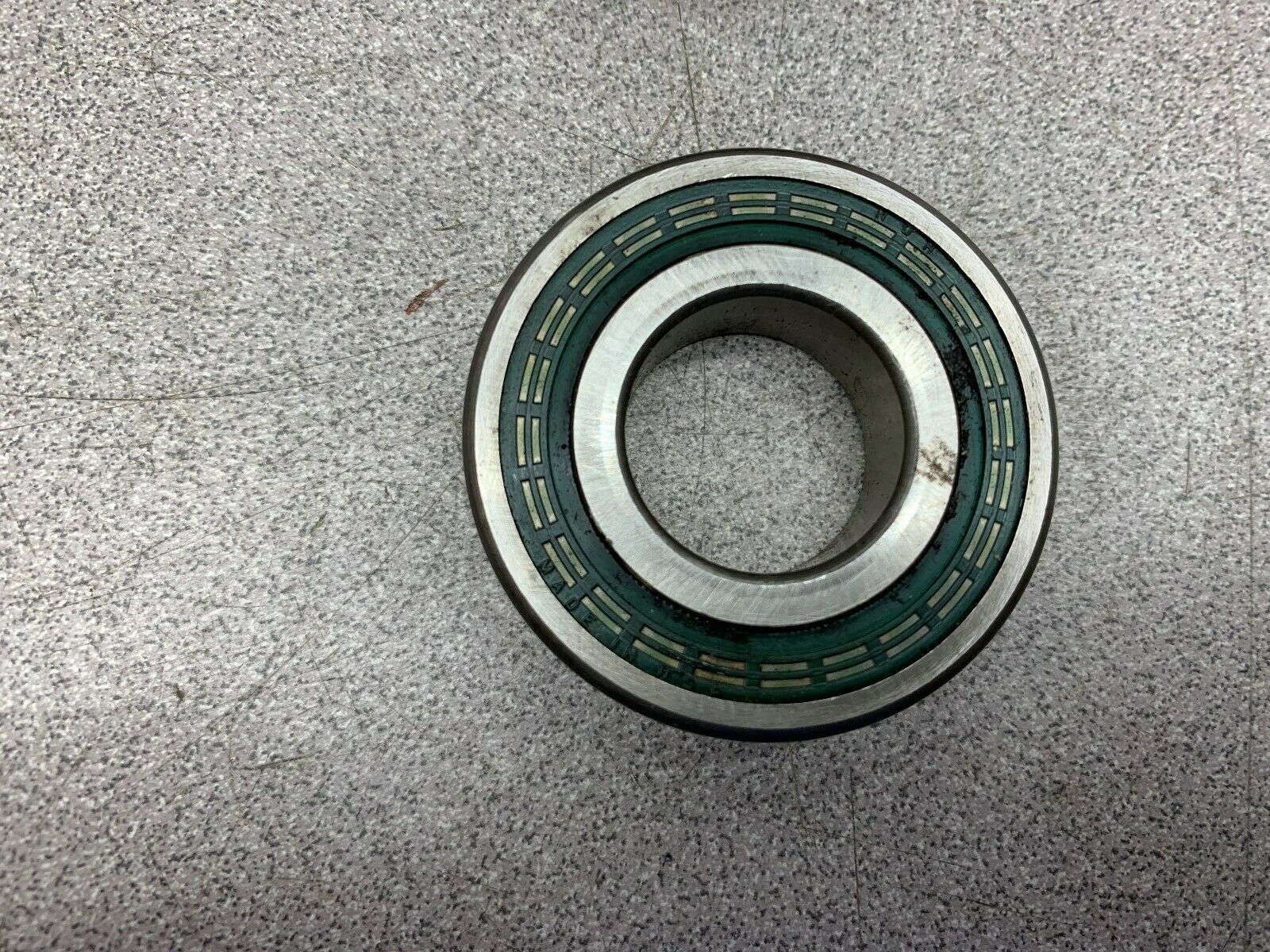 NEW IN BOX NDH BEARING Z99R14