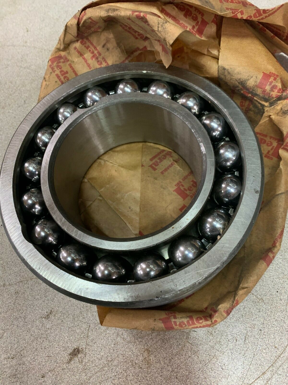 NEW NO BOX FEDERAL ROLLER BALL BEARING 5218