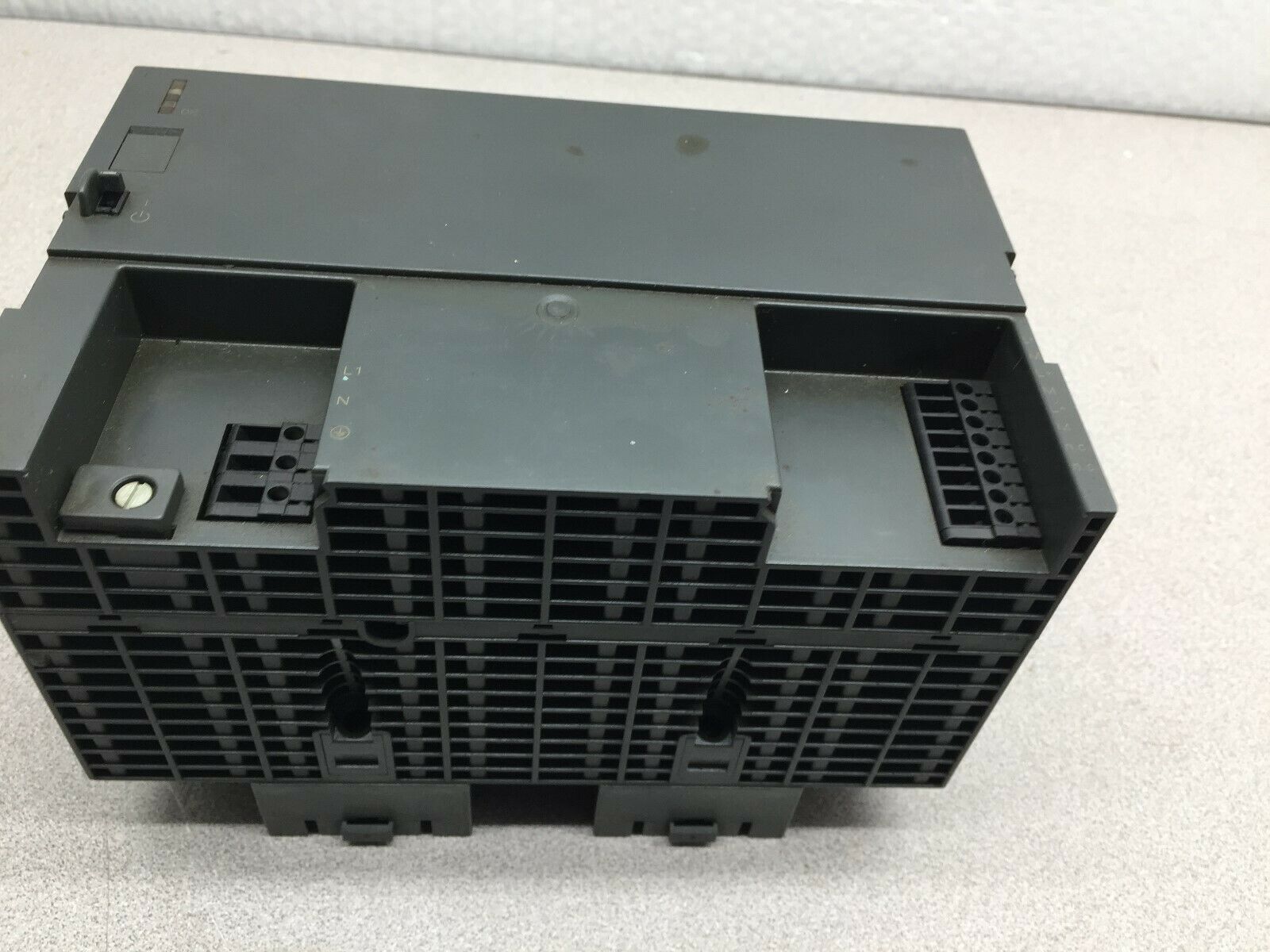 USED SIEMENS SITOP POWER 10 POWER SUPPLY 6EP1 334-1SH01