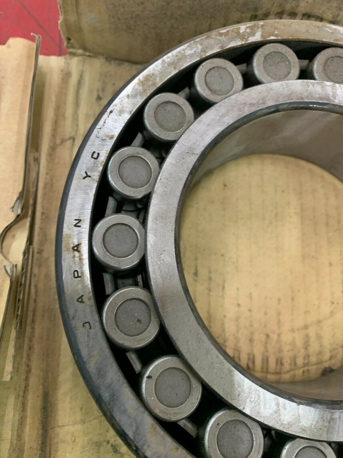 NEW NTN SPHERICAL ROLLER BEARING 22220BD1C3