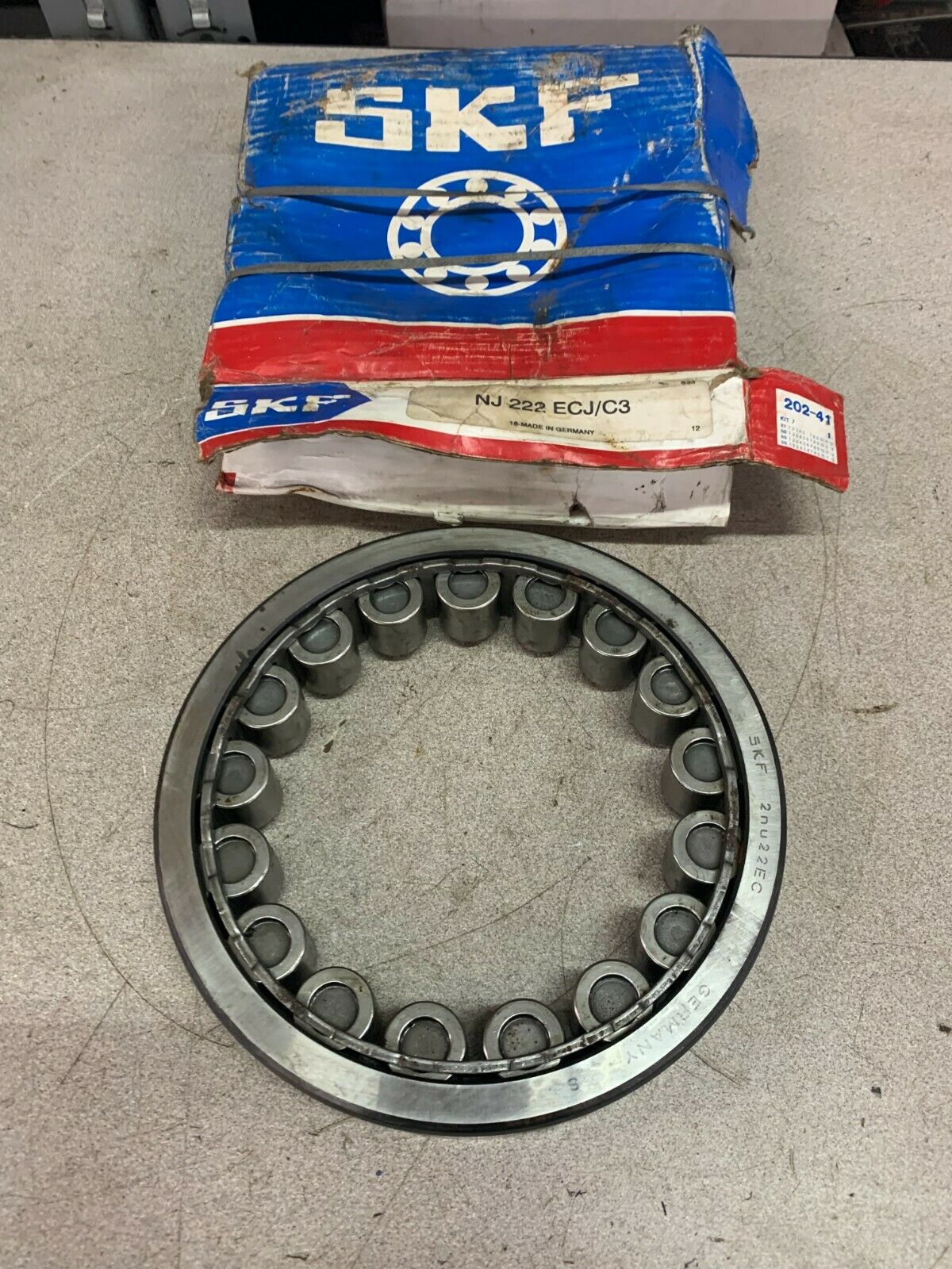 NEW NO BOX SKF NJ 222 ECJ/C3 CYLINDRICAL ROLLER BEARING NJ222ECJC3