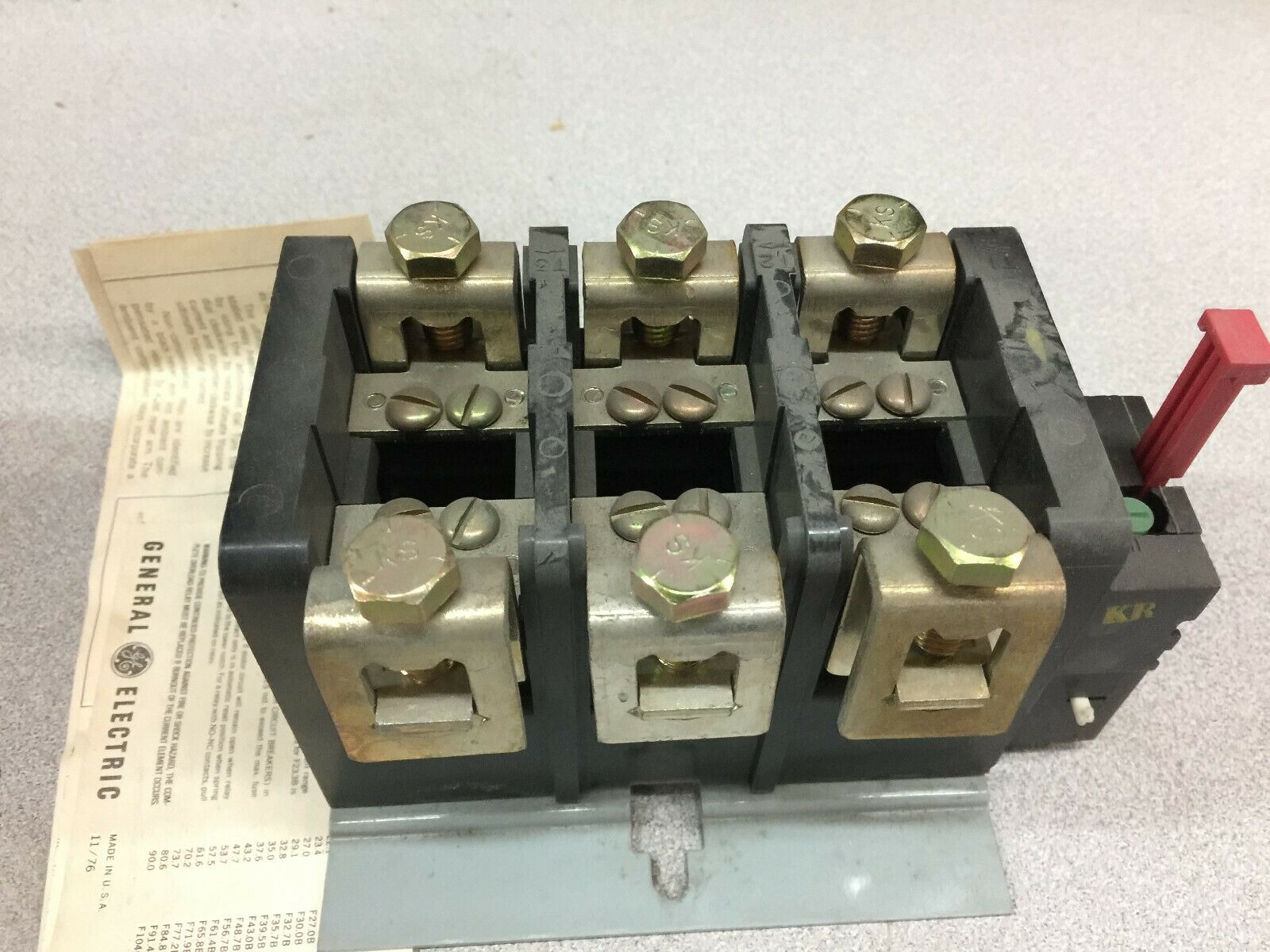 NEW IN BOX GE 3POLE OVERLOAD RELAY CR224E630A