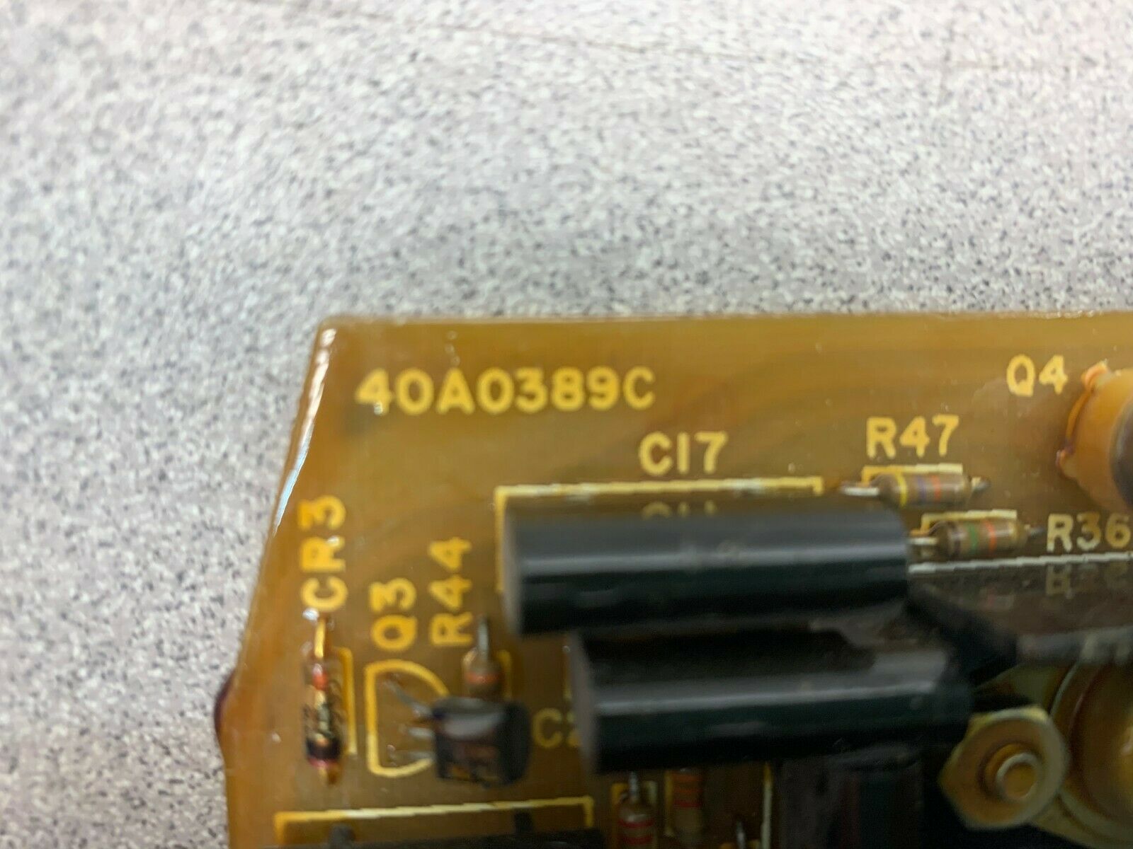 USED EMERSON CIRCUIT BOARD 40A0389C