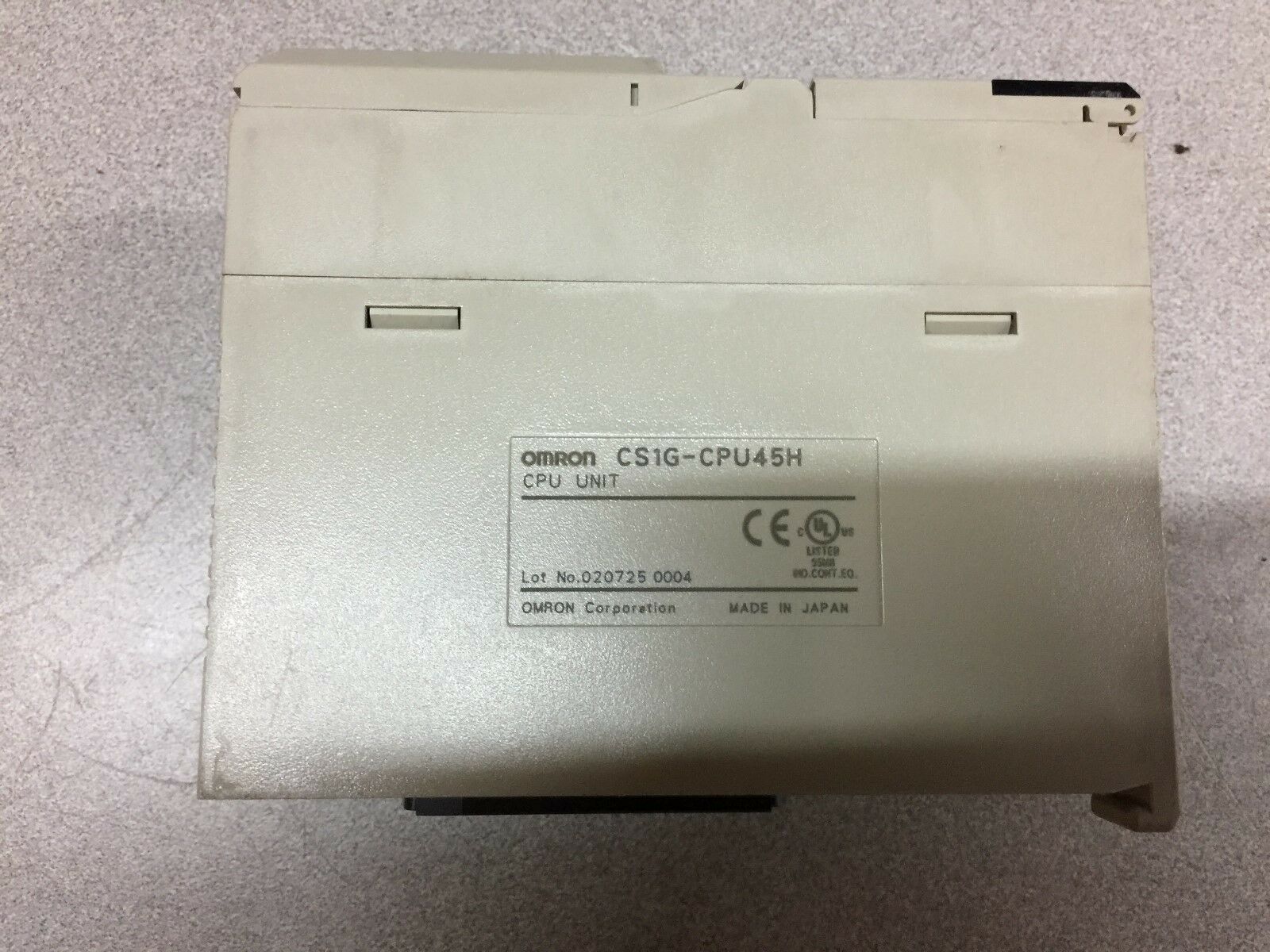 USED OMRON CPU UNIT WITH SERIAL COMMUNIATION BOARD CS1G-CPU45H / CS1W-SCB21-V1