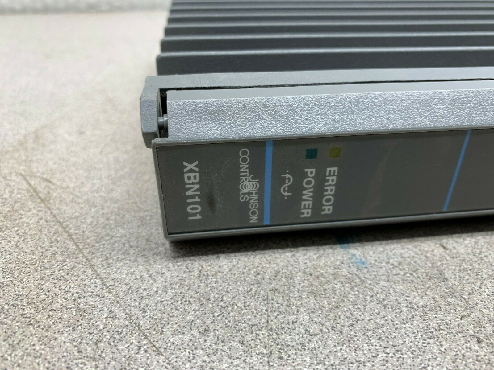 USED JOHNSON CONTROLS METASYS XBN101 OUTPUT MODULE NU-XBN101-0