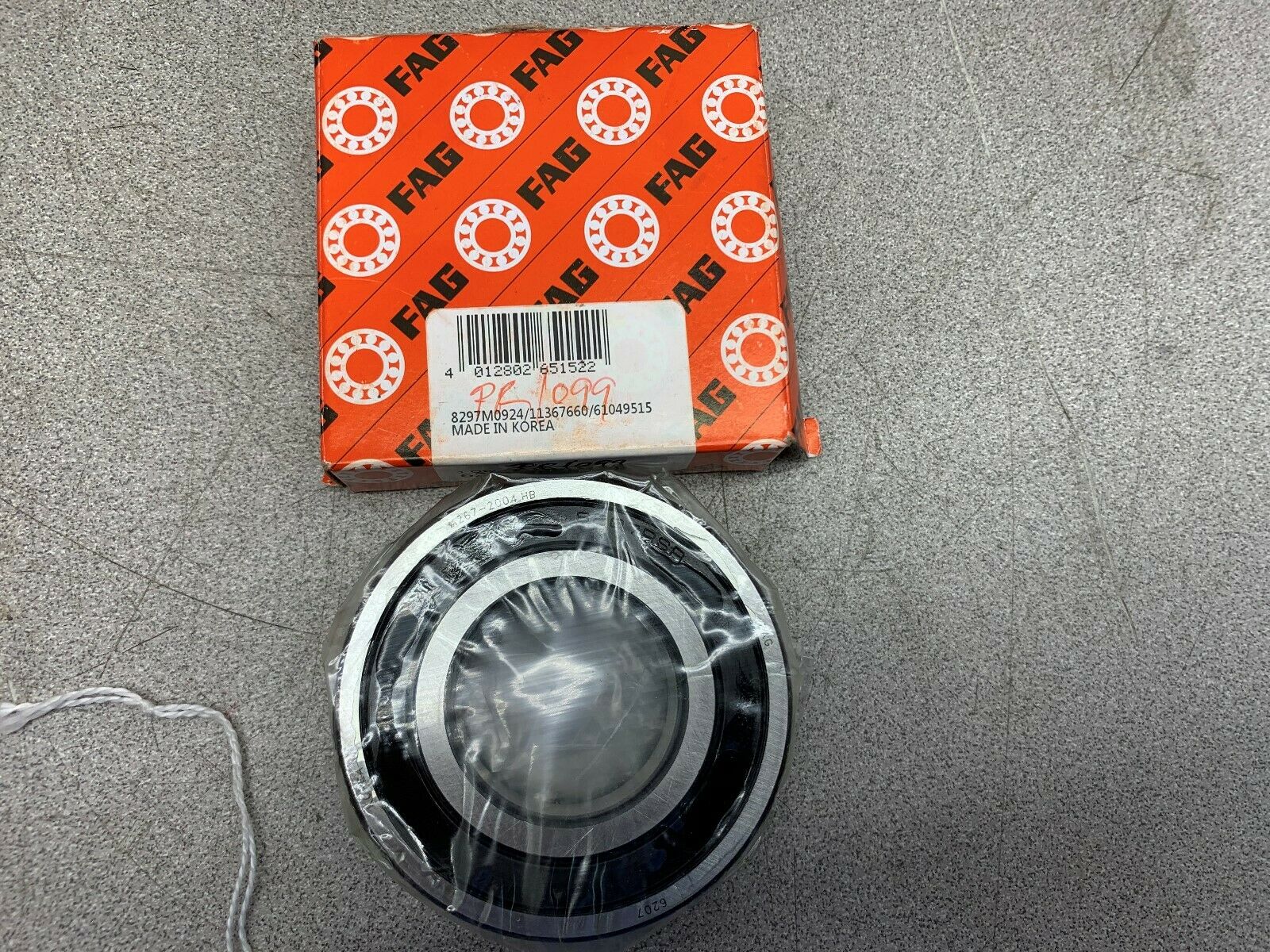 NEW IN BOX FAG BEARING 6207.2RSR.L38