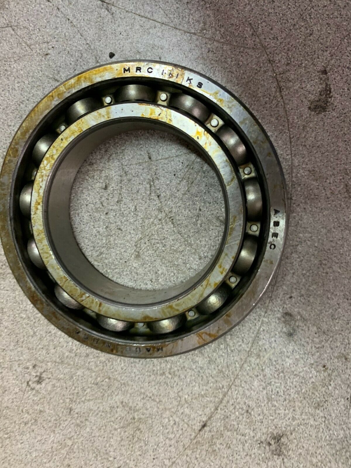 NEW IN BOX TRW TAPERED ROLLER BEARING 111KS