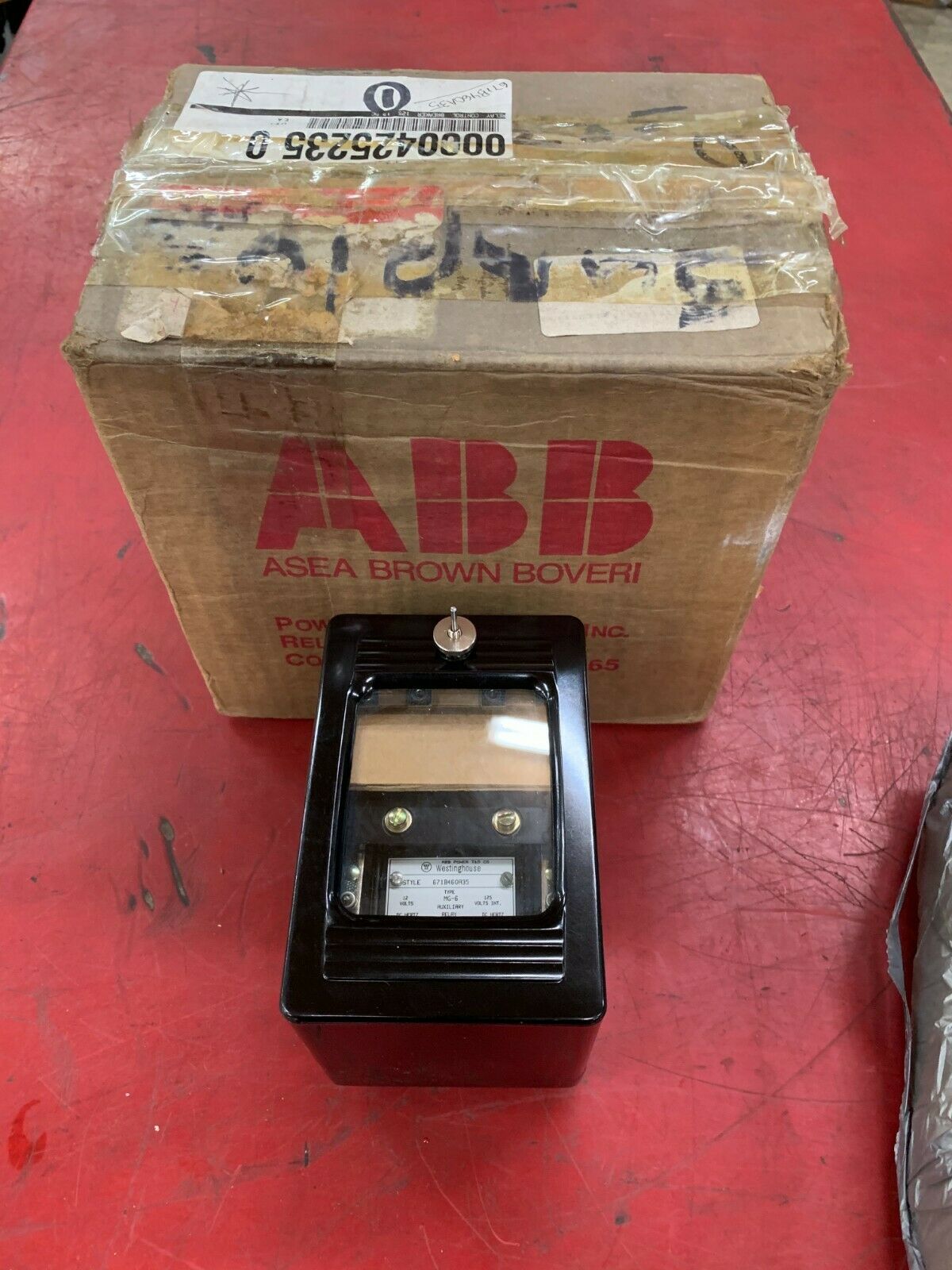 NEW IN BOX ABB WESTINGHOUSE TYPE MG-6 AUXILIARY RELAY 671B460A35