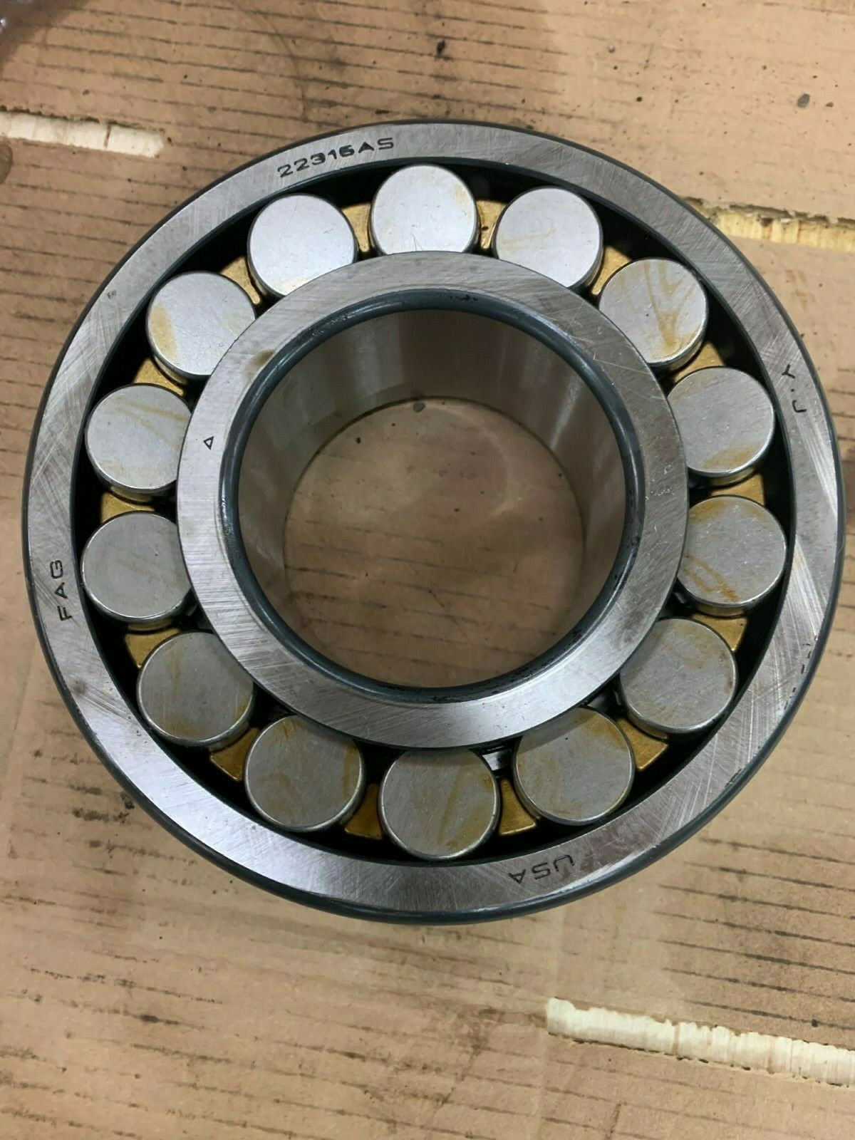 NEW NO BOX FAG SPHERICAL ROLLER BEARING 22316AS